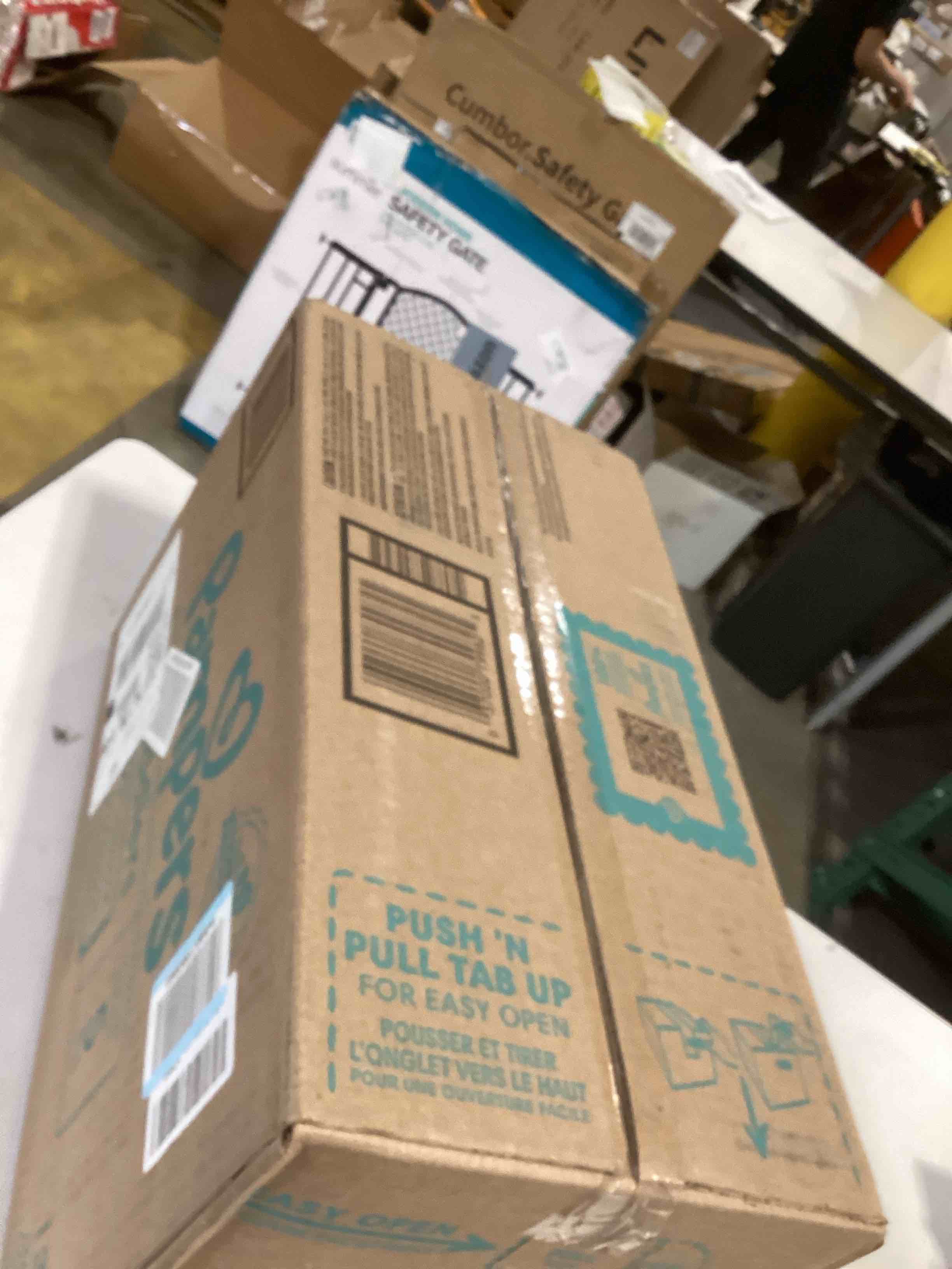 https://s3.amazonaws.com/lotting-images-prod/bidfta/PPE2761703_1757696918208.jpeg