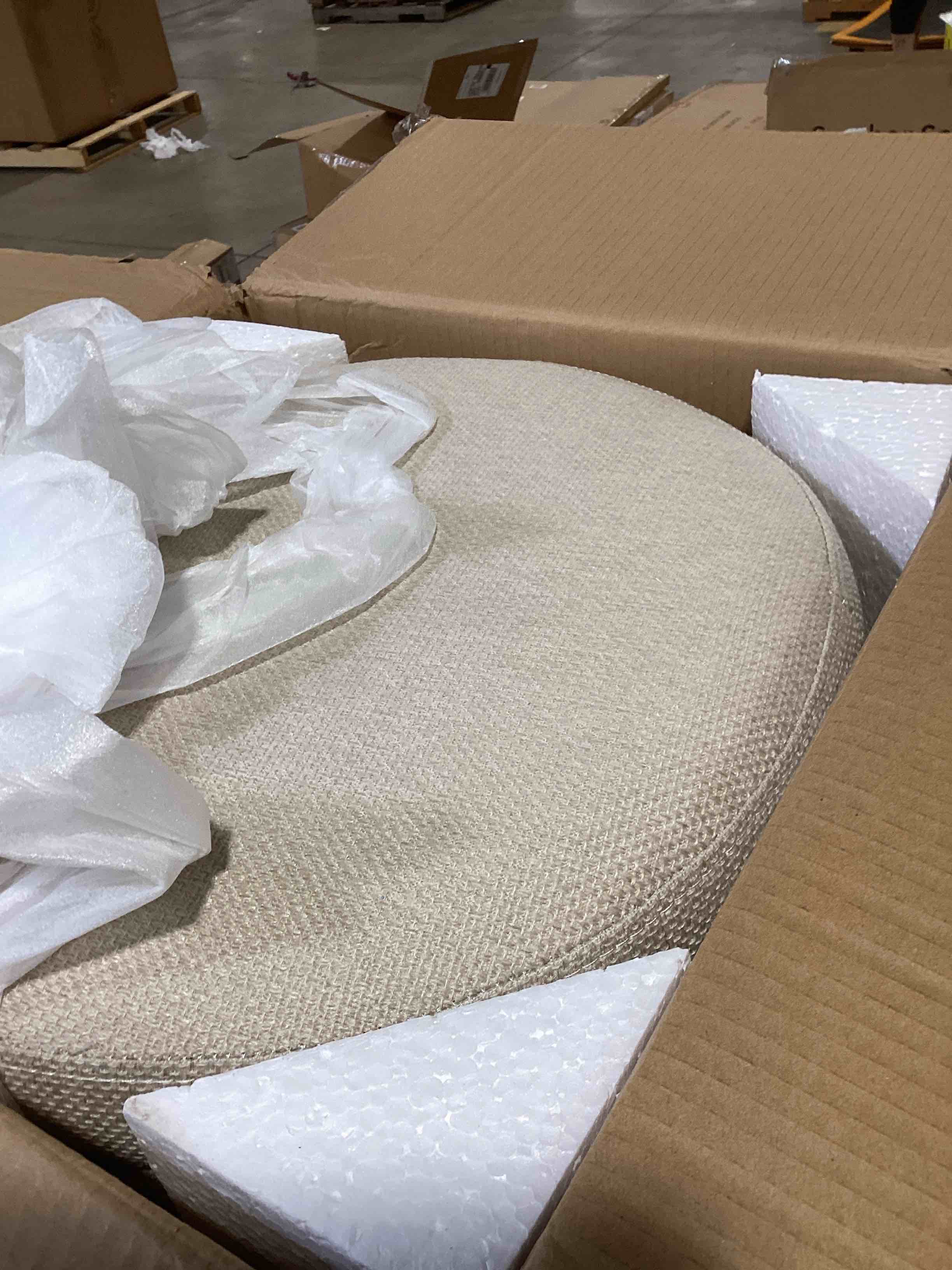 https://s3.amazonaws.com/lotting-images-prod/bidfta/PPE2761713_1757699004596.jpeg