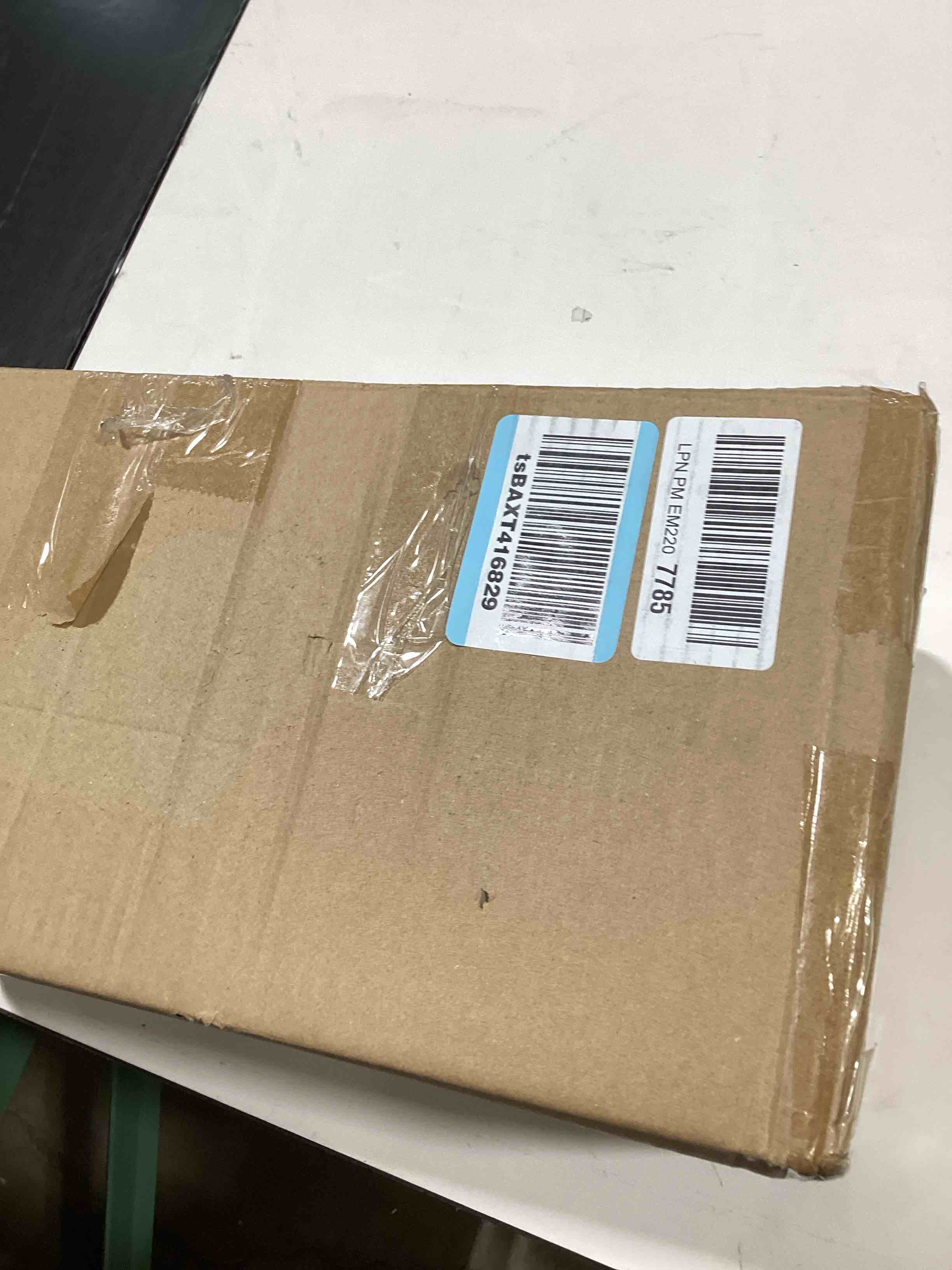 https://s3.amazonaws.com/lotting-images-prod/bidfta/PPE2762252_1758135708974.jpeg