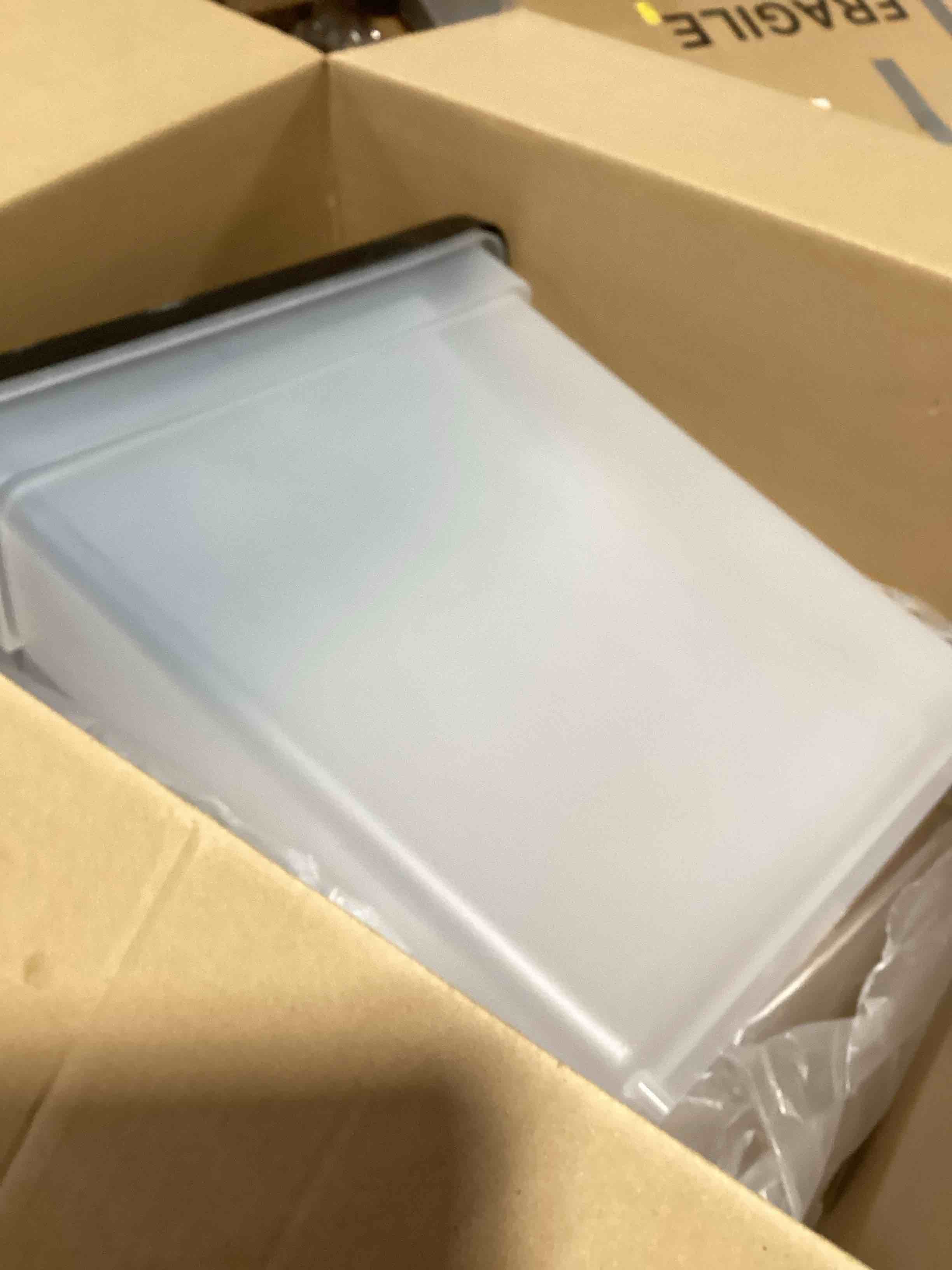 https://s3.amazonaws.com/lotting-images-prod/bidfta/PPE2762278_1758201626738.jpeg