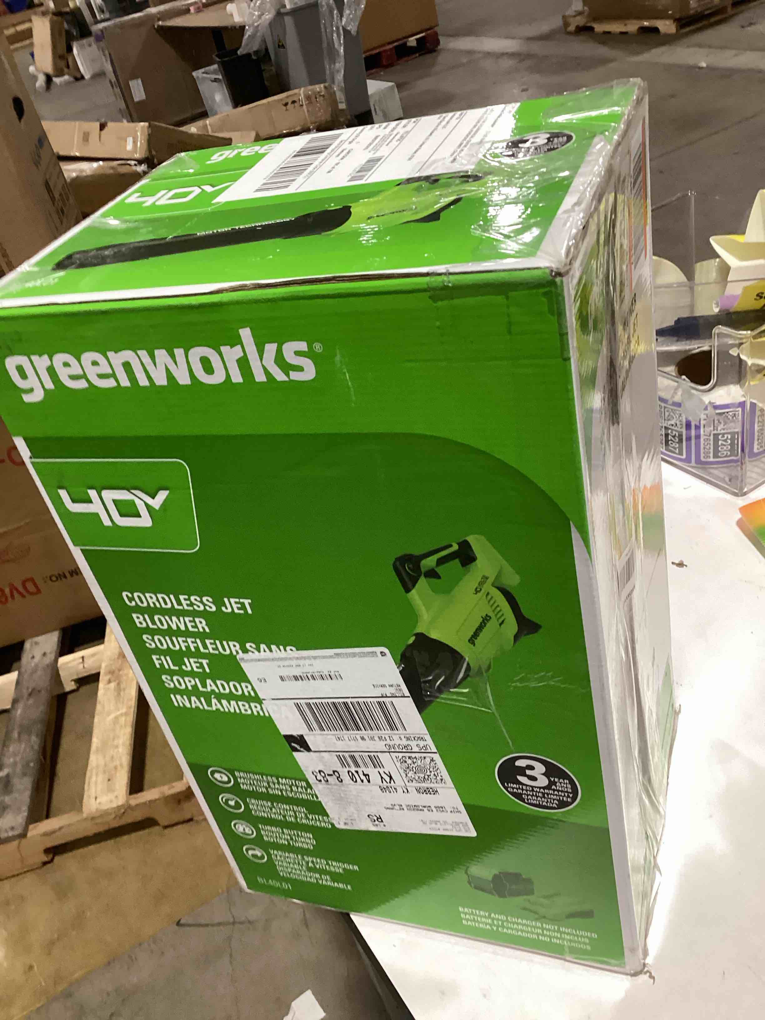 Greenworks 40V (130 MPH / 550 CFM / 75+ Compatible Tools) Cordless Brushless Axial Leaf Blower, Tool