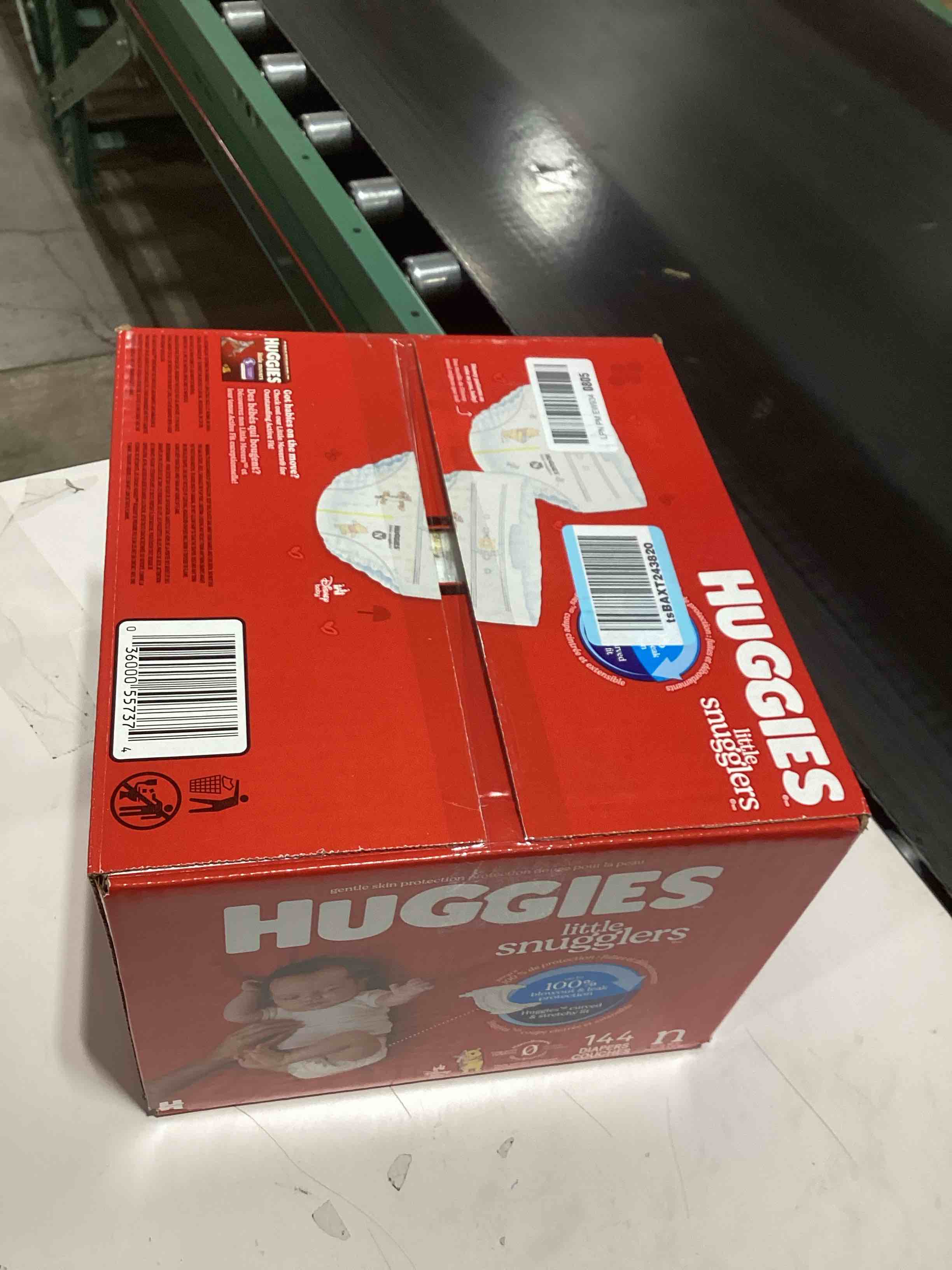 Huggies Size Newborn Diapers, Little Snugglers Baby Diapers, Size Newborn (up to 10 lbs), 144 Count,