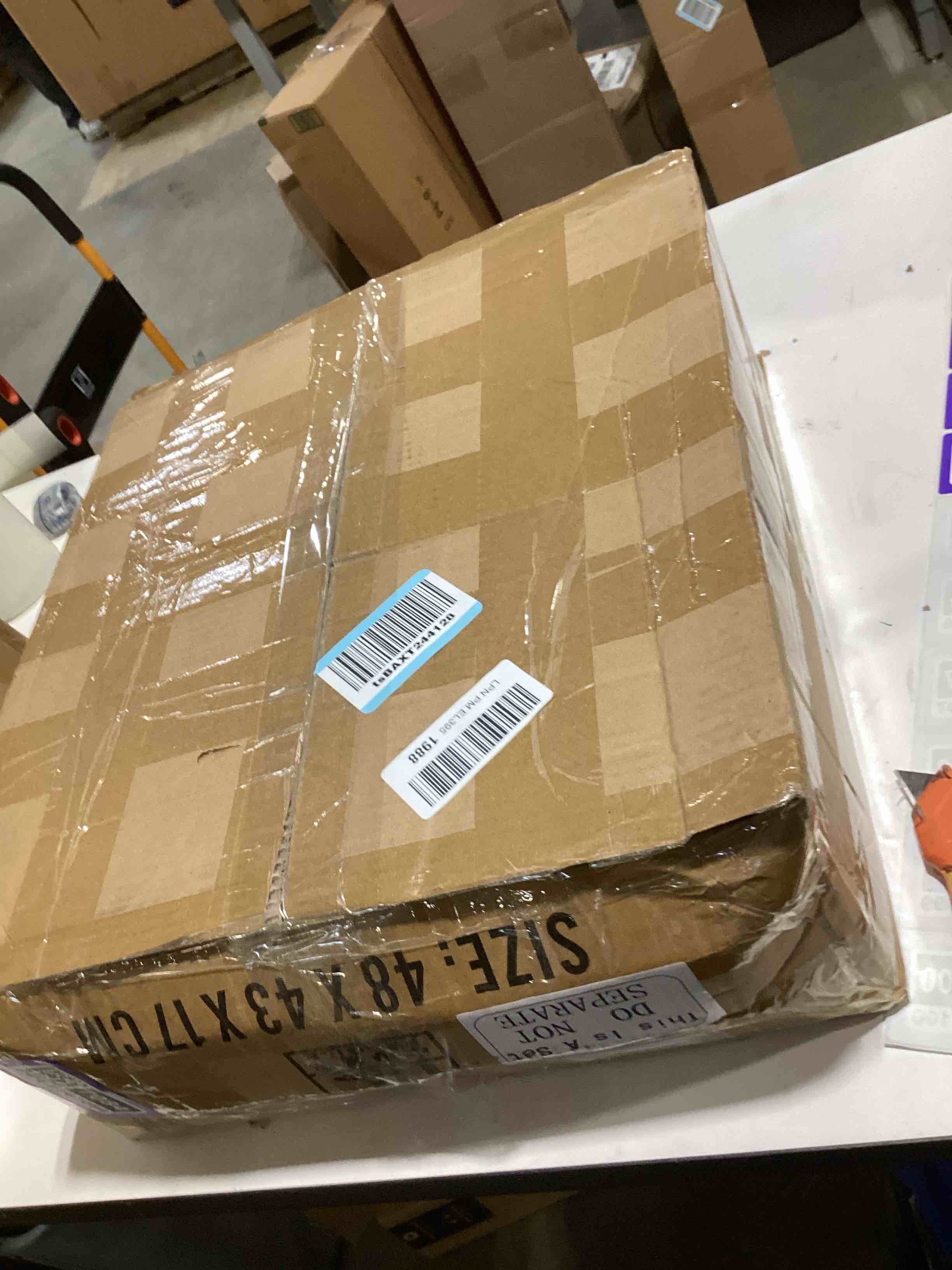 https://s3.amazonaws.com/lotting-images-prod/bidfta/PPE2767084_1758130581621.jpeg