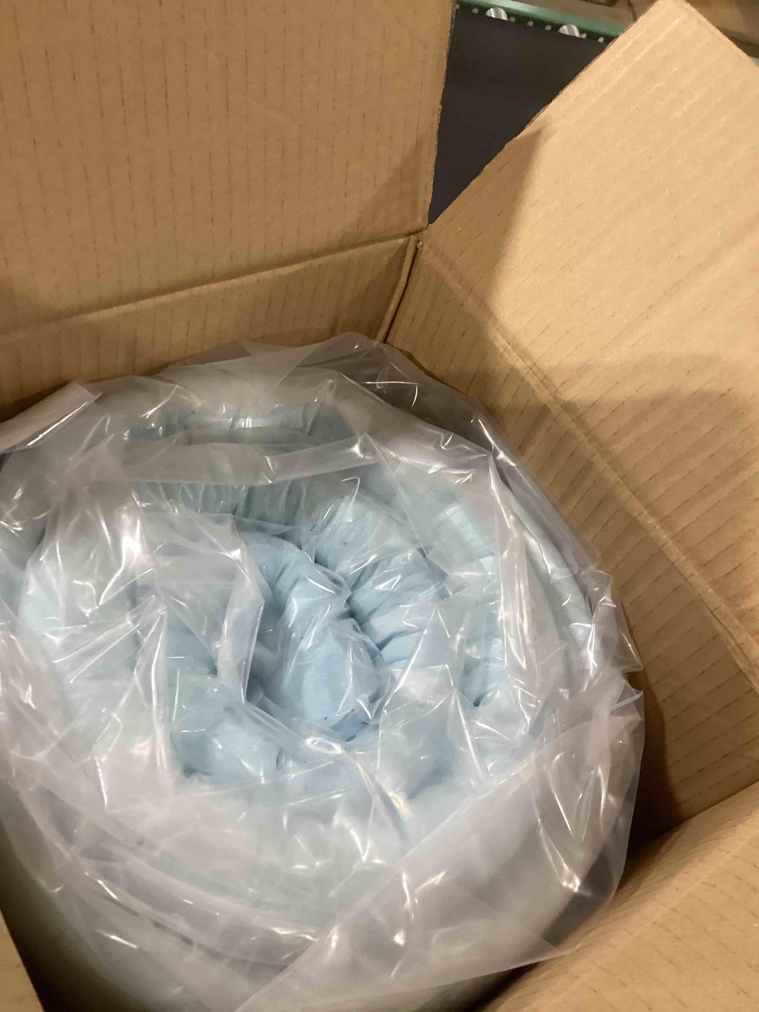 https://s3.amazonaws.com/lotting-images-prod/bidfta/PPE2767201_1758193964872.jpeg