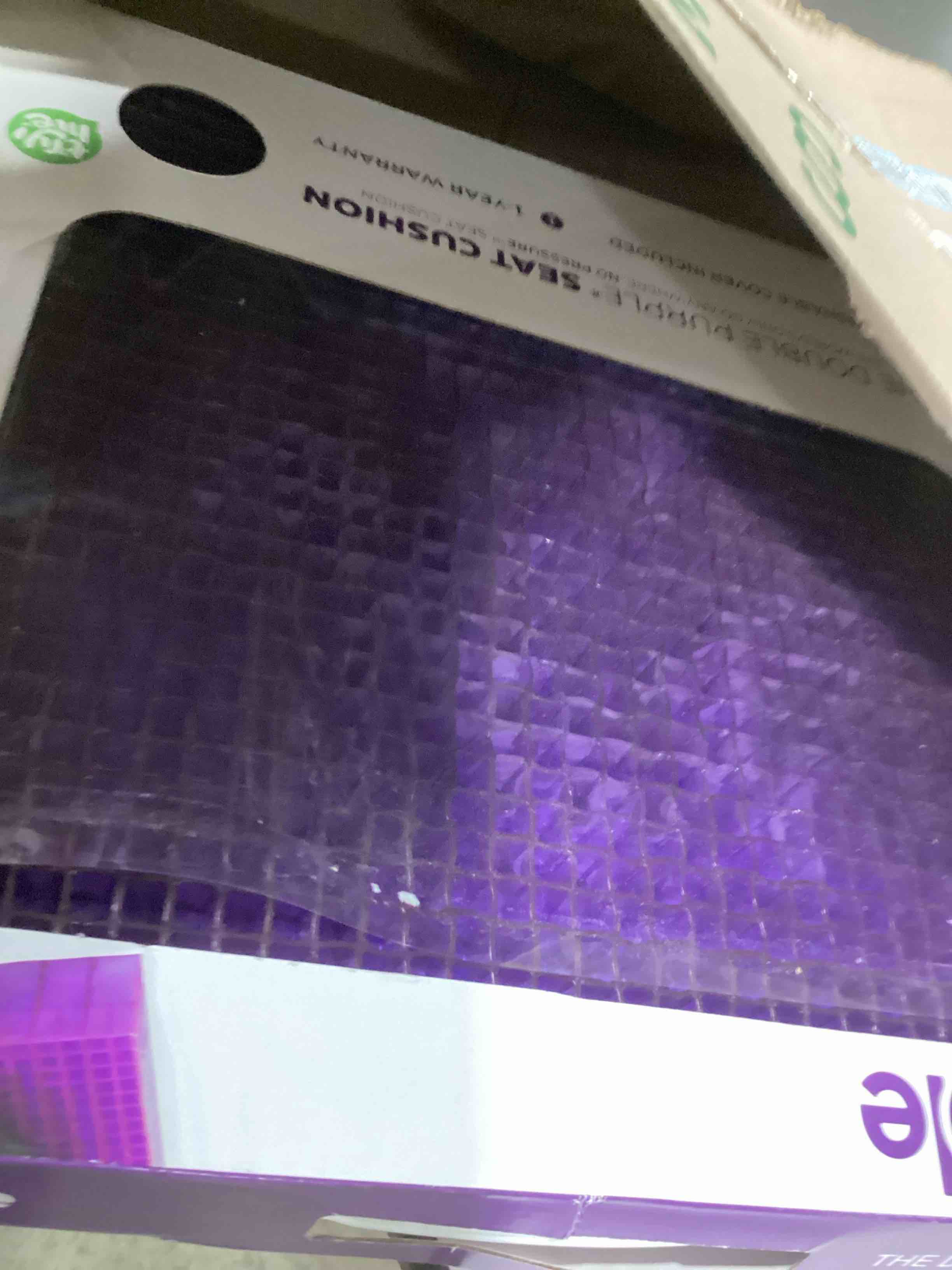 https://s3.amazonaws.com/lotting-images-prod/bidfta/PPE2767210_1758194874847.jpeg