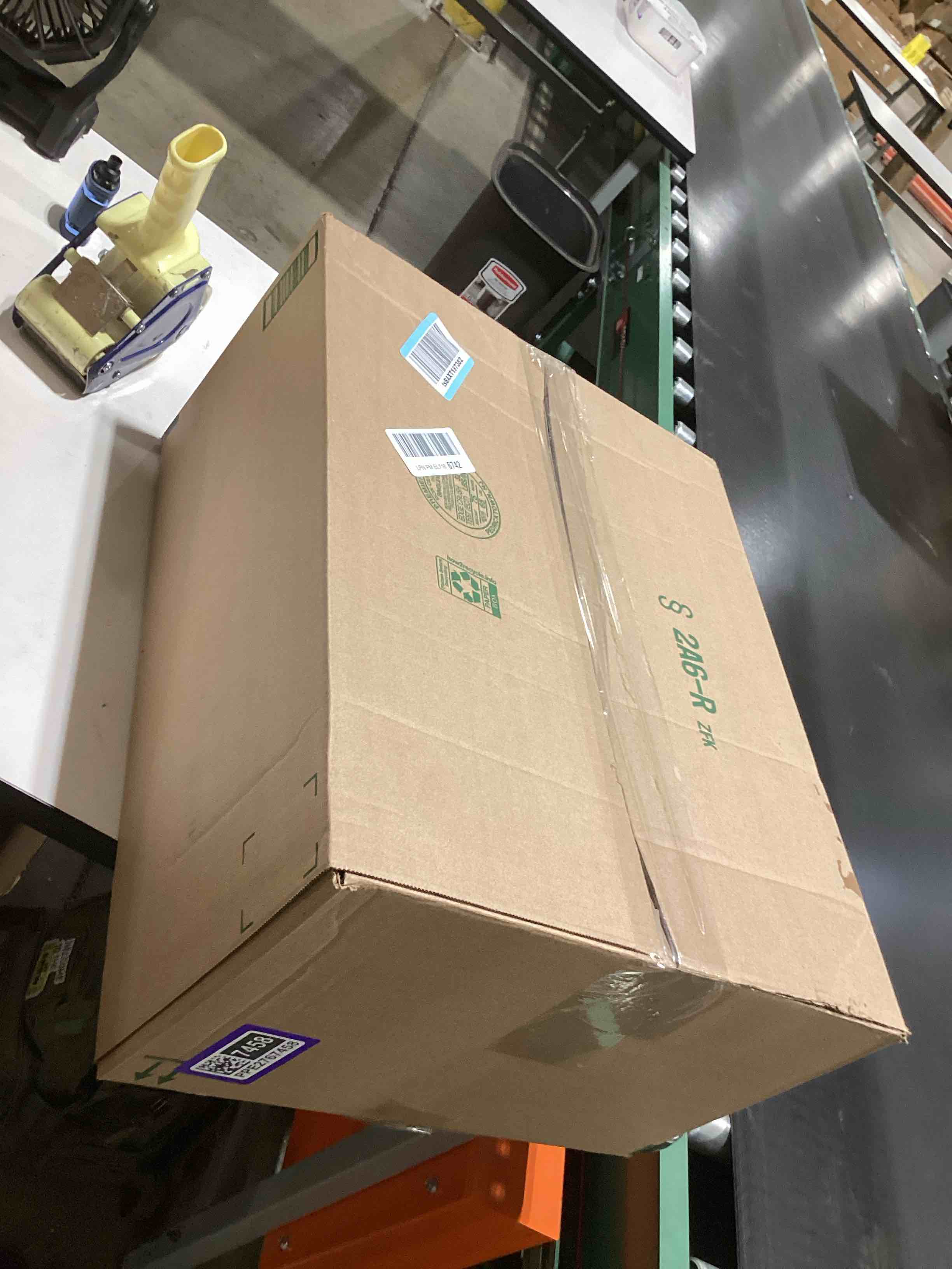 https://s3.amazonaws.com/lotting-images-prod/bidfta/PPE2767458_1758545797866.jpeg