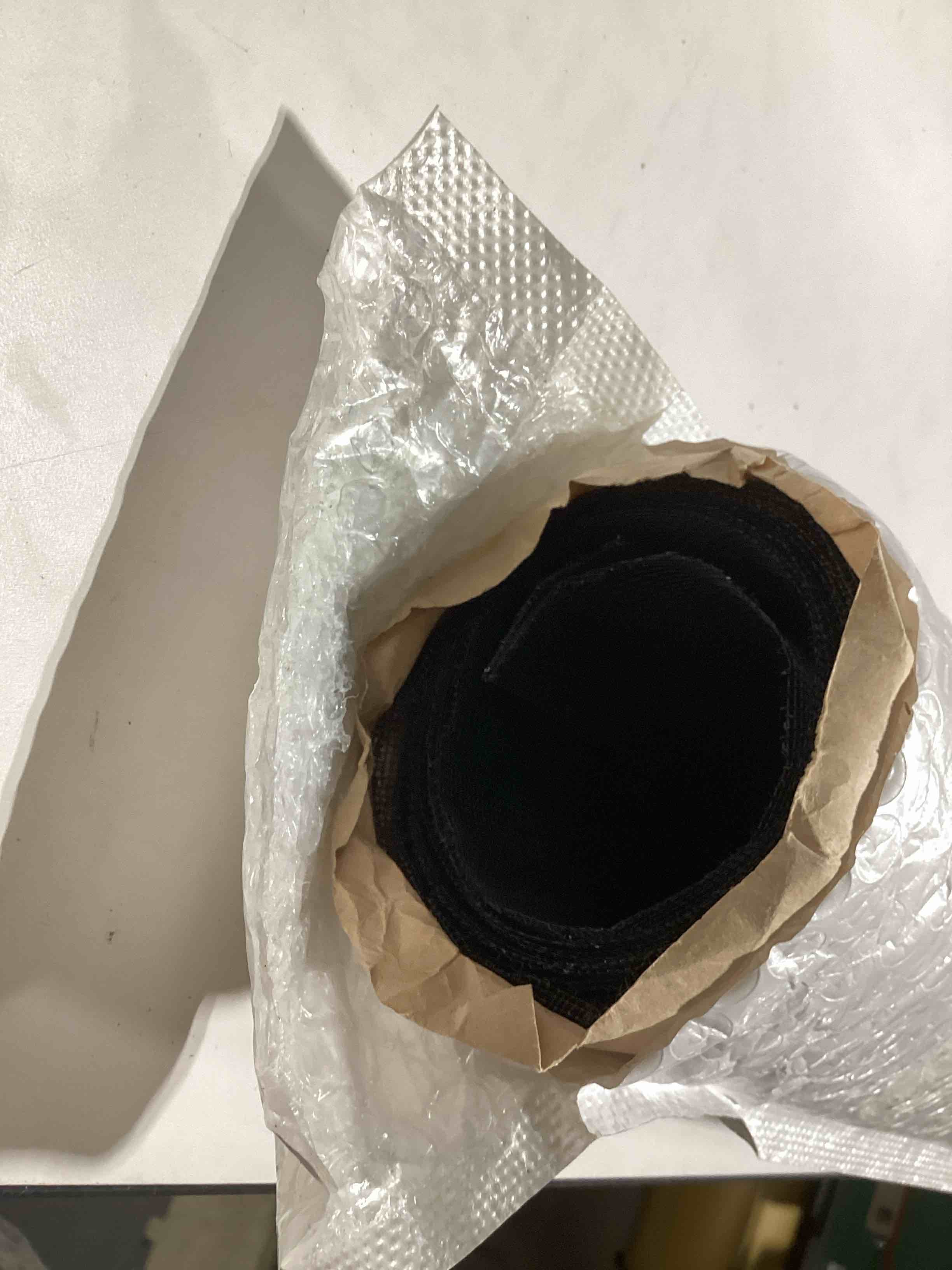 https://s3.amazonaws.com/lotting-images-prod/bidfta/PPE2767514_1758557624452.jpeg