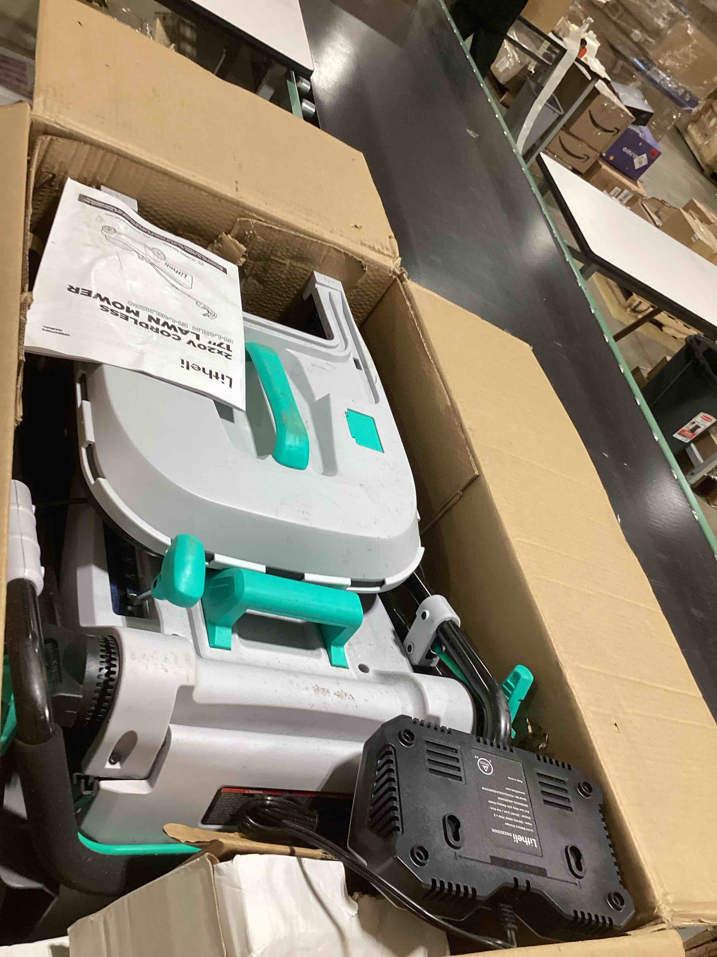 https://s3.amazonaws.com/lotting-images-prod/bidfta/PPE2767629_1758630270429.jpeg
