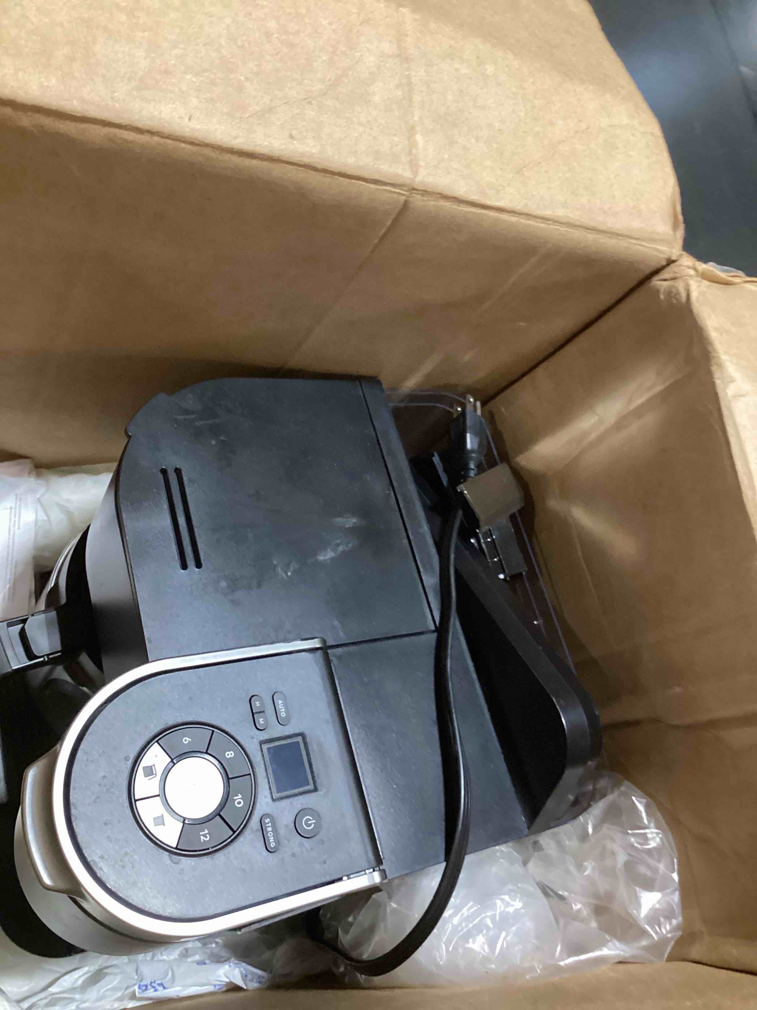 https://s3.amazonaws.com/lotting-images-prod/bidfta/PPE2767650_1758634616259.jpeg