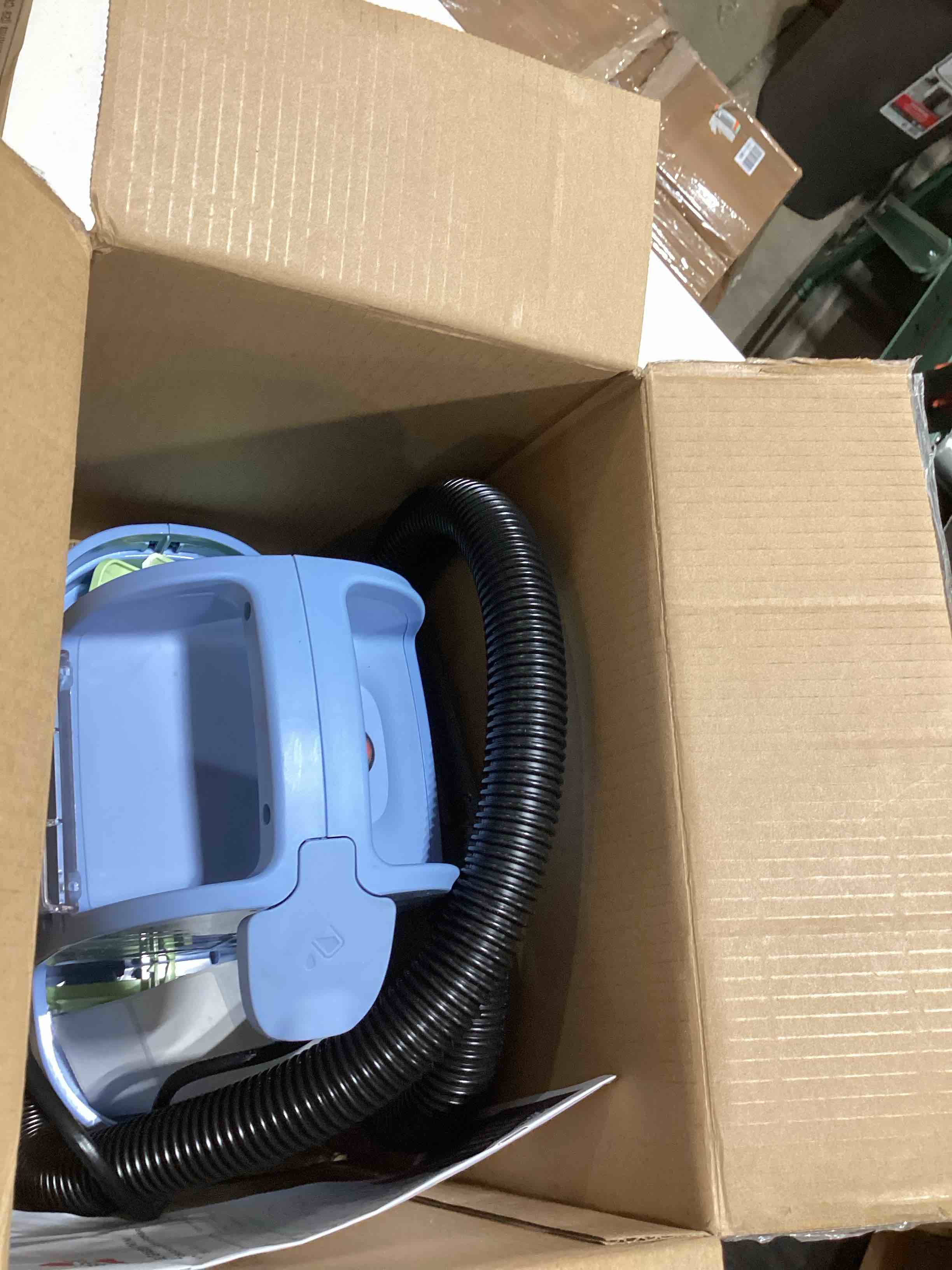 https://s3.amazonaws.com/lotting-images-prod/bidfta/PPE2767678_1758637470103.jpeg