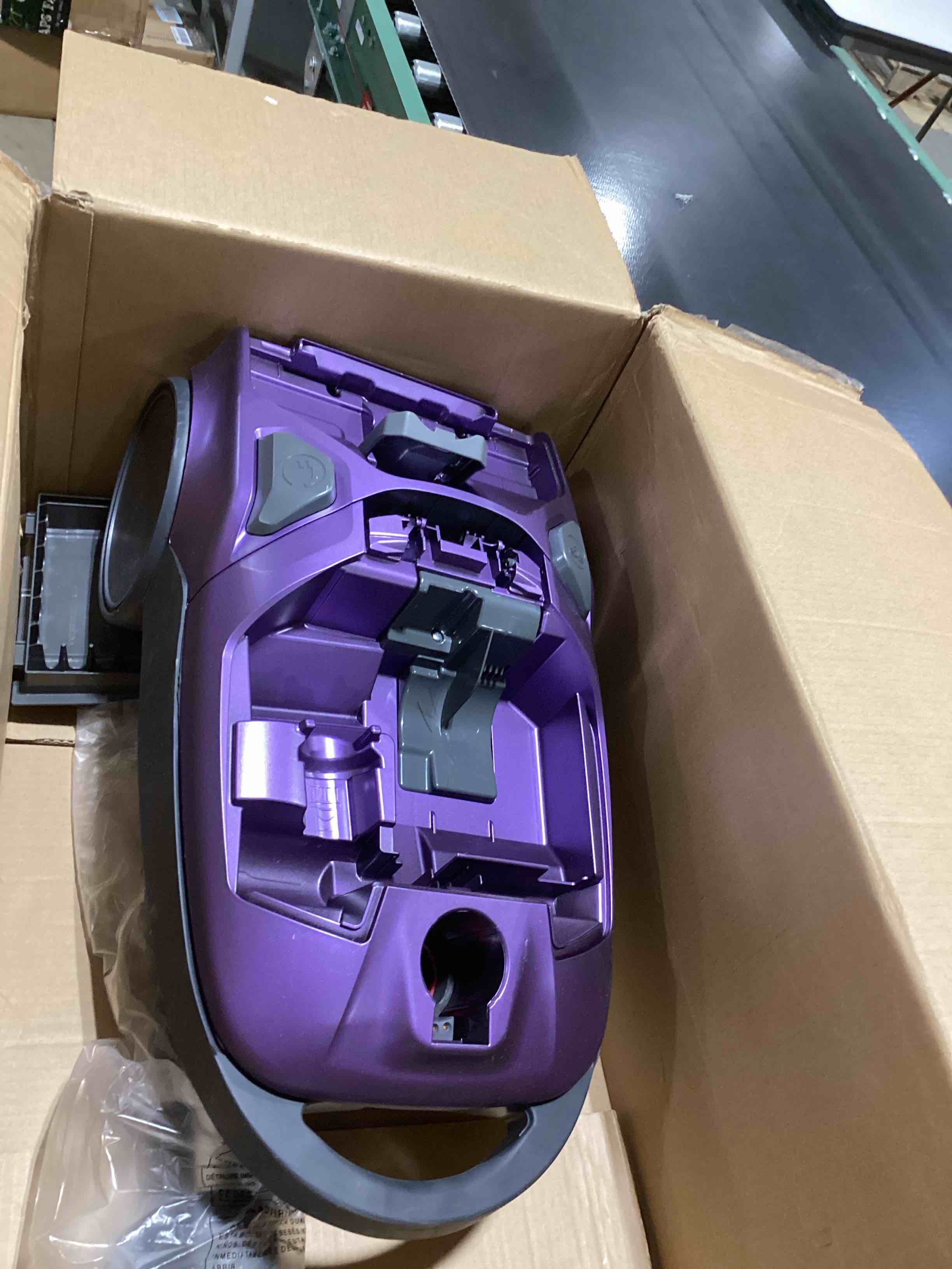 https://s3.amazonaws.com/lotting-images-prod/bidfta/PPE2767740_1758644768853.jpeg