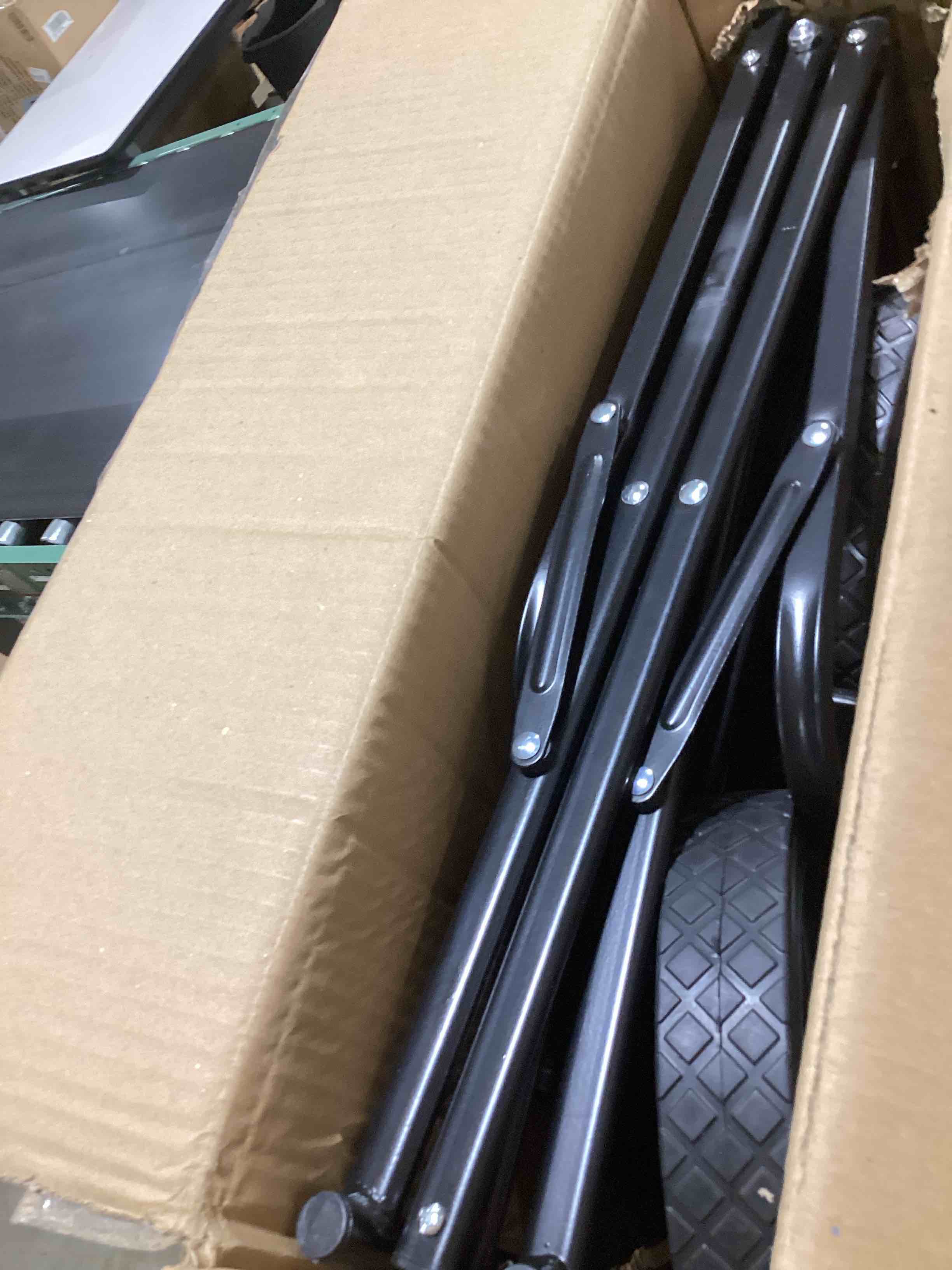 https://s3.amazonaws.com/lotting-images-prod/bidfta/PPE2767953_1758718588150.jpeg