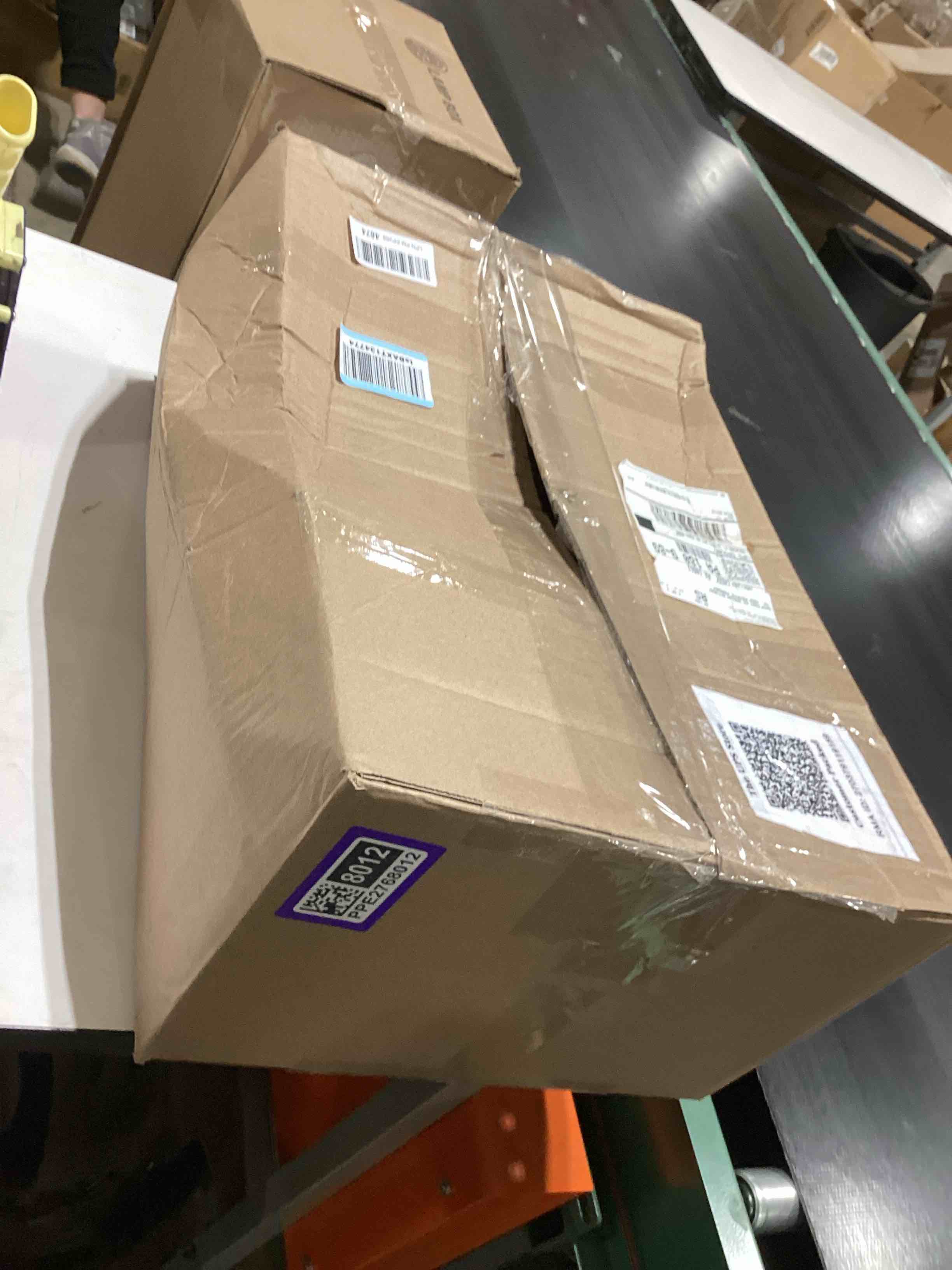 https://s3.amazonaws.com/lotting-images-prod/bidfta/PPE2768012_1758725632795.jpeg