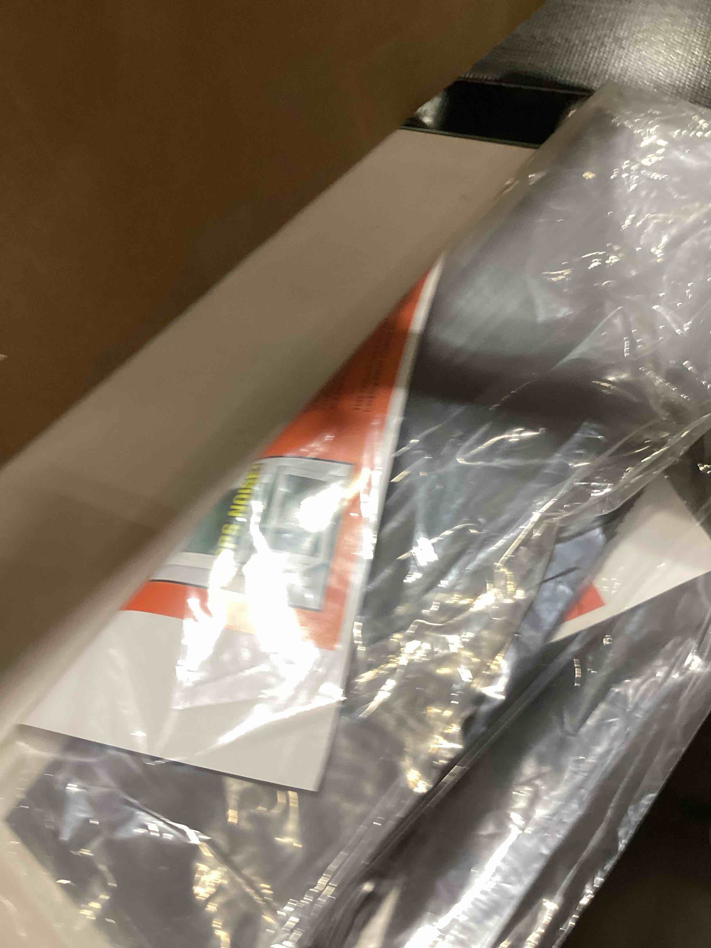 https://s3.amazonaws.com/lotting-images-prod/bidfta/PPE2768035_1758727477336.jpeg