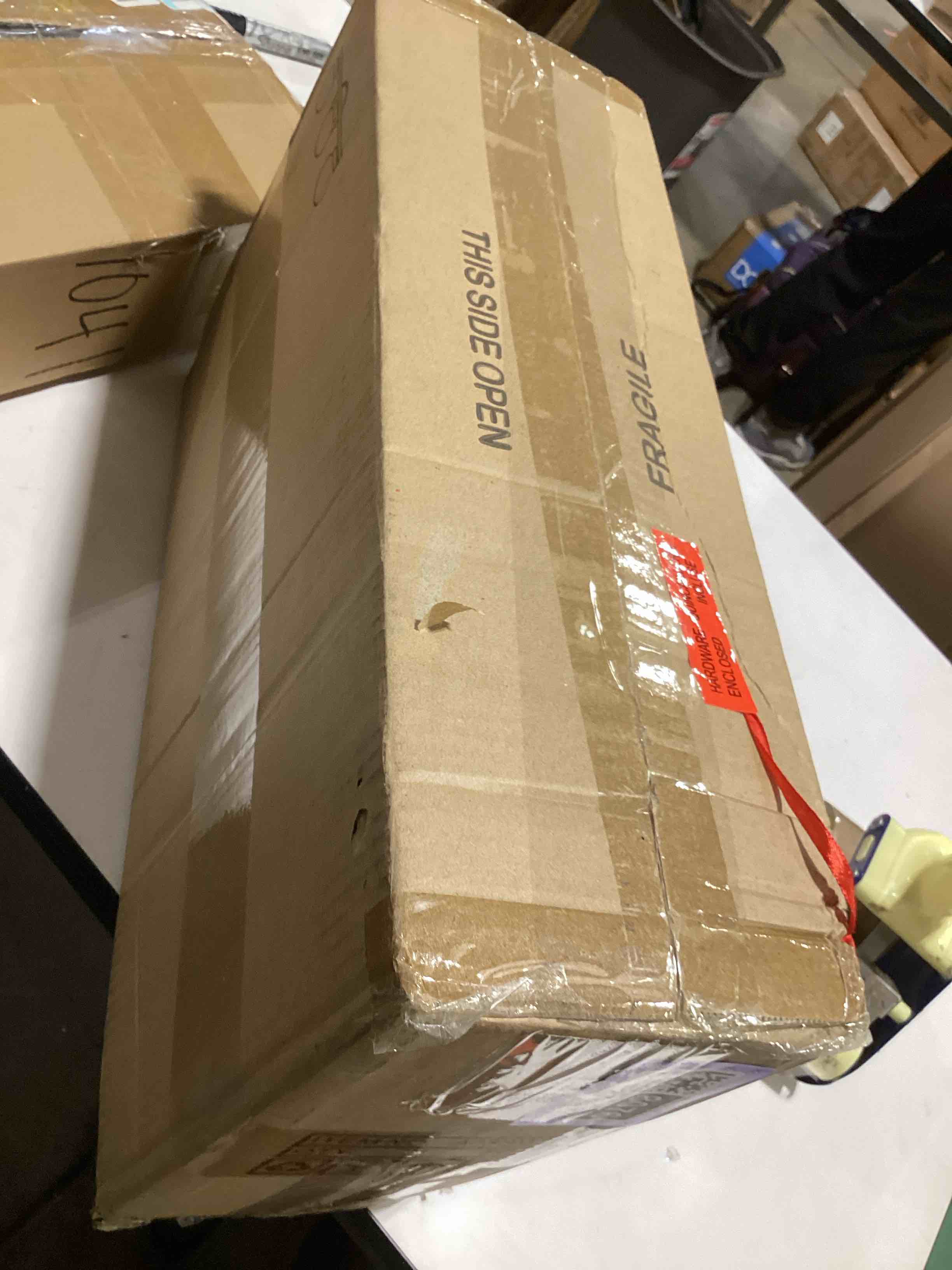 https://s3.amazonaws.com/lotting-images-prod/bidfta/PPE2768076_1758734354987.jpeg