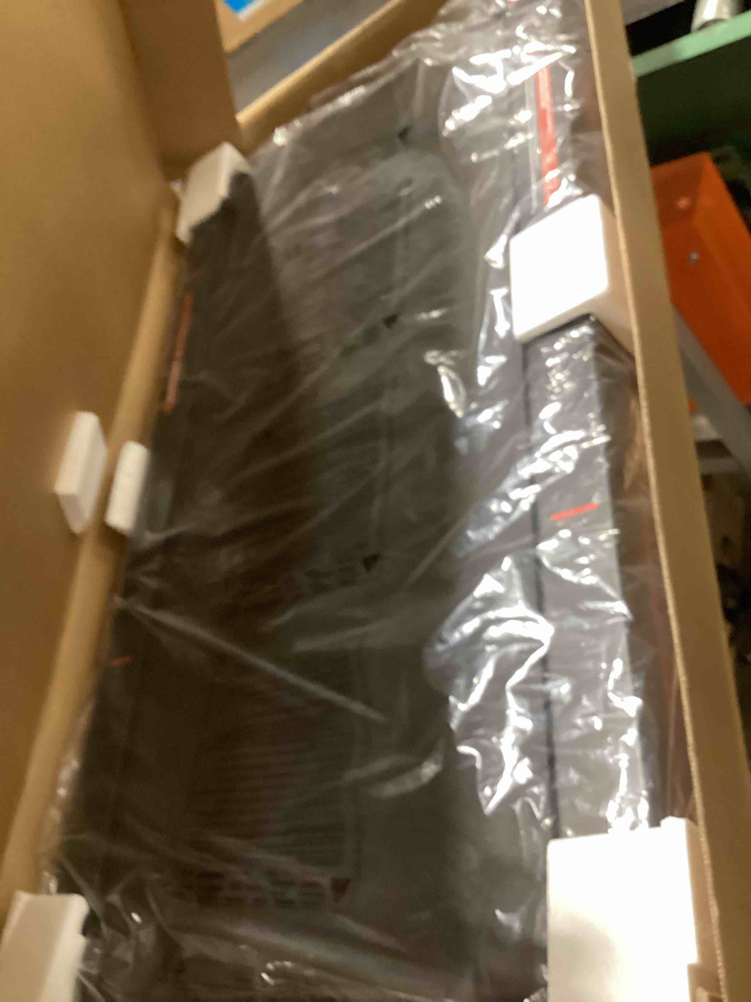 https://s3.amazonaws.com/lotting-images-prod/bidfta/PPE2768143_1758801136204.jpeg