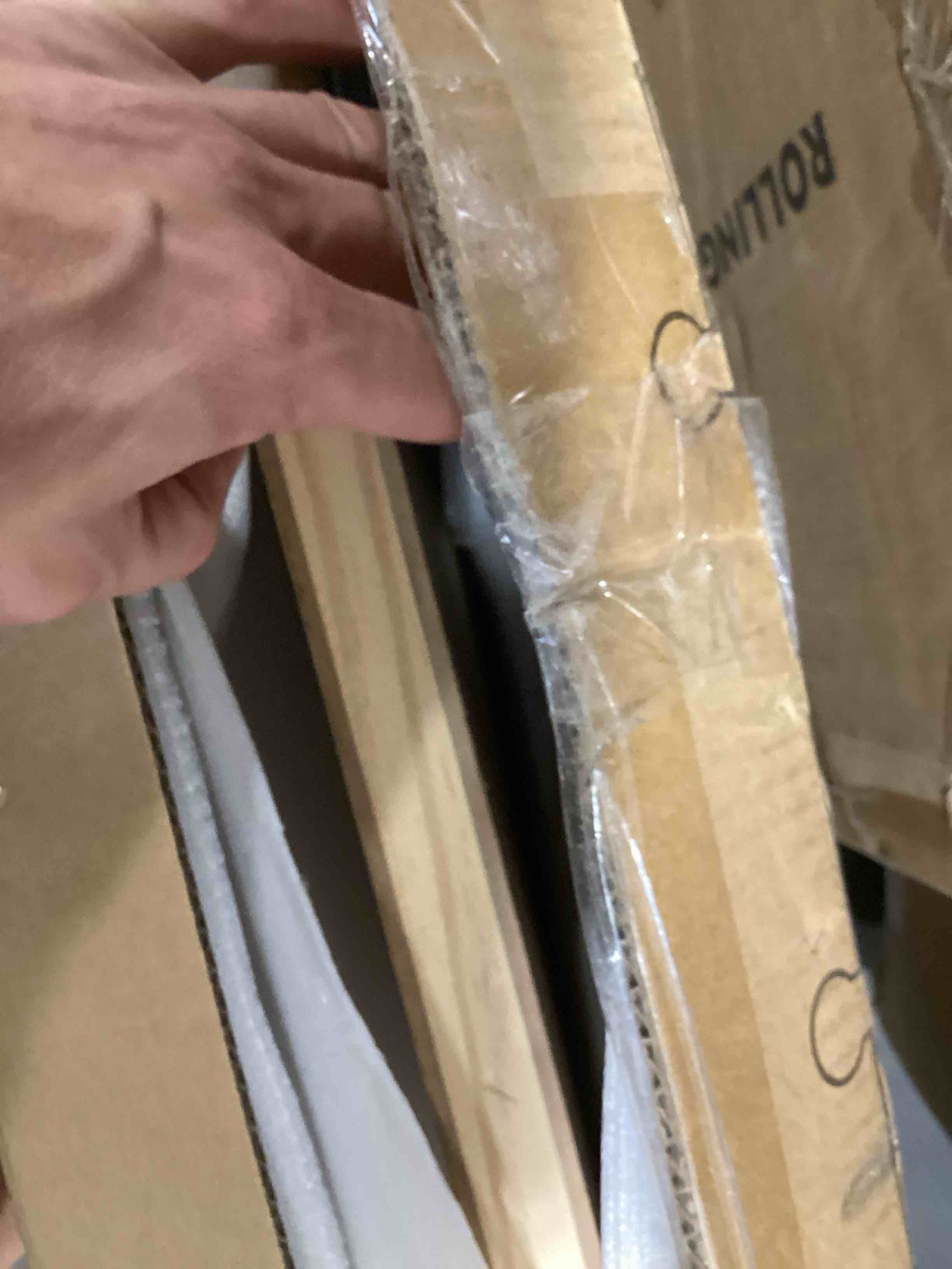 https://s3.amazonaws.com/lotting-images-prod/bidfta/PPE2768351_1758824619701.jpeg