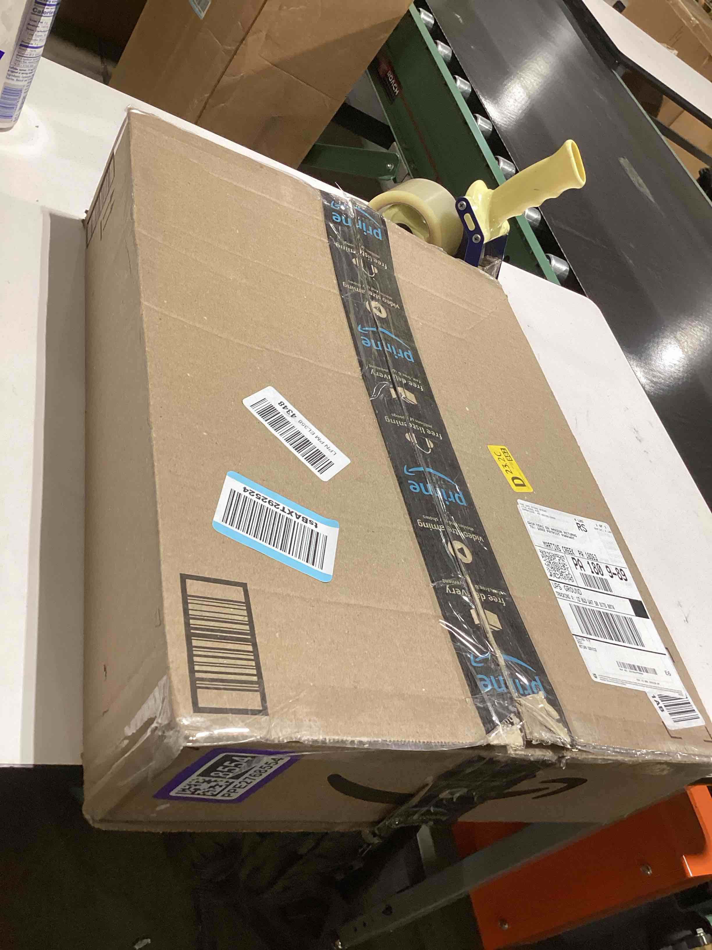 https://s3.amazonaws.com/lotting-images-prod/bidfta/PPE2768554_1759144476072.jpeg
