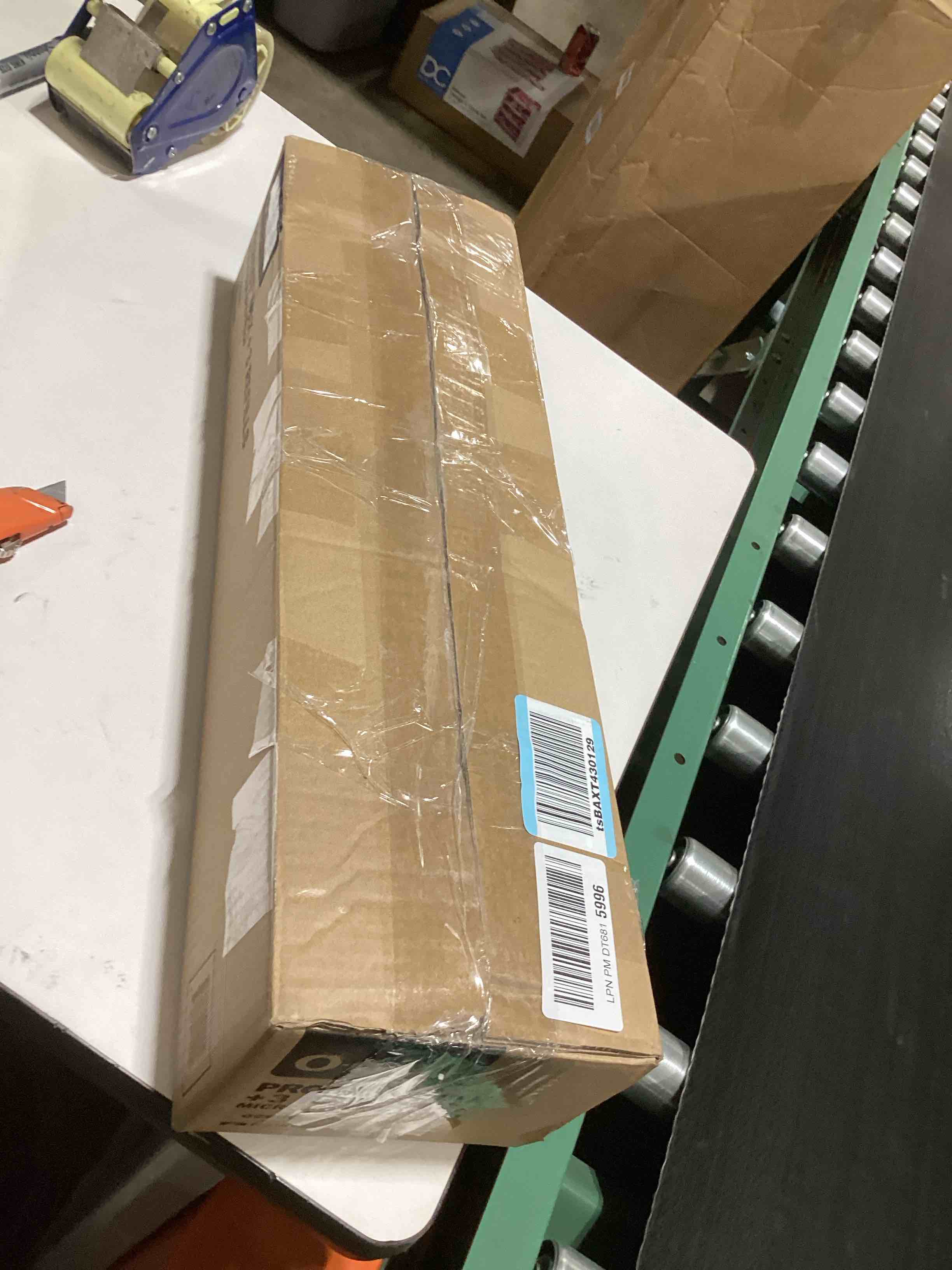 https://s3.amazonaws.com/lotting-images-prod/bidfta/PPE2768596_1759149091181.jpeg
