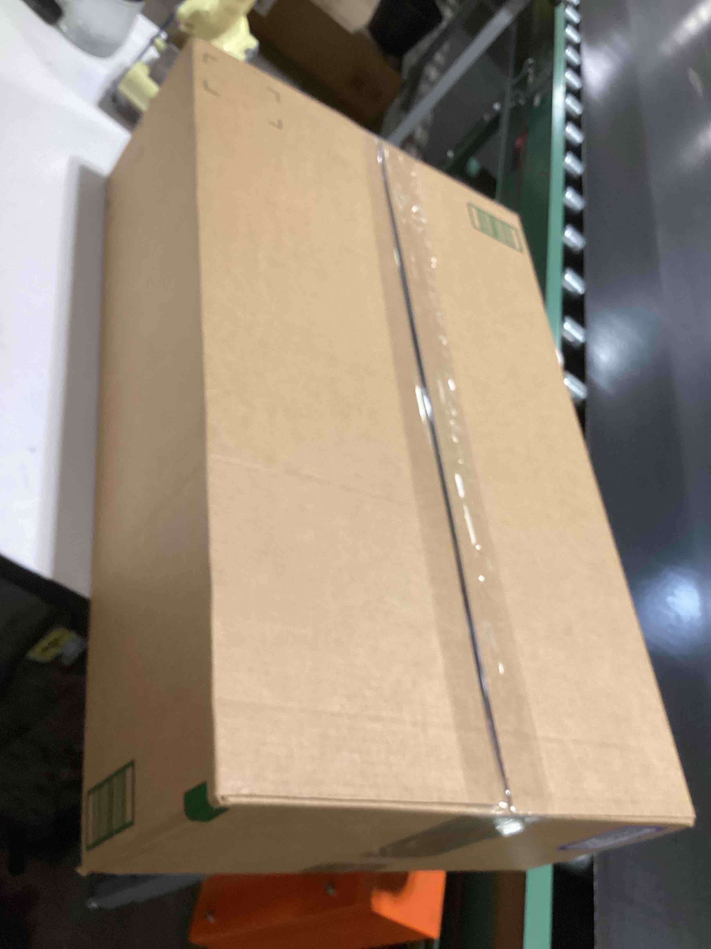 https://s3.amazonaws.com/lotting-images-prod/bidfta/PPE2768695_1759163935560.jpeg
