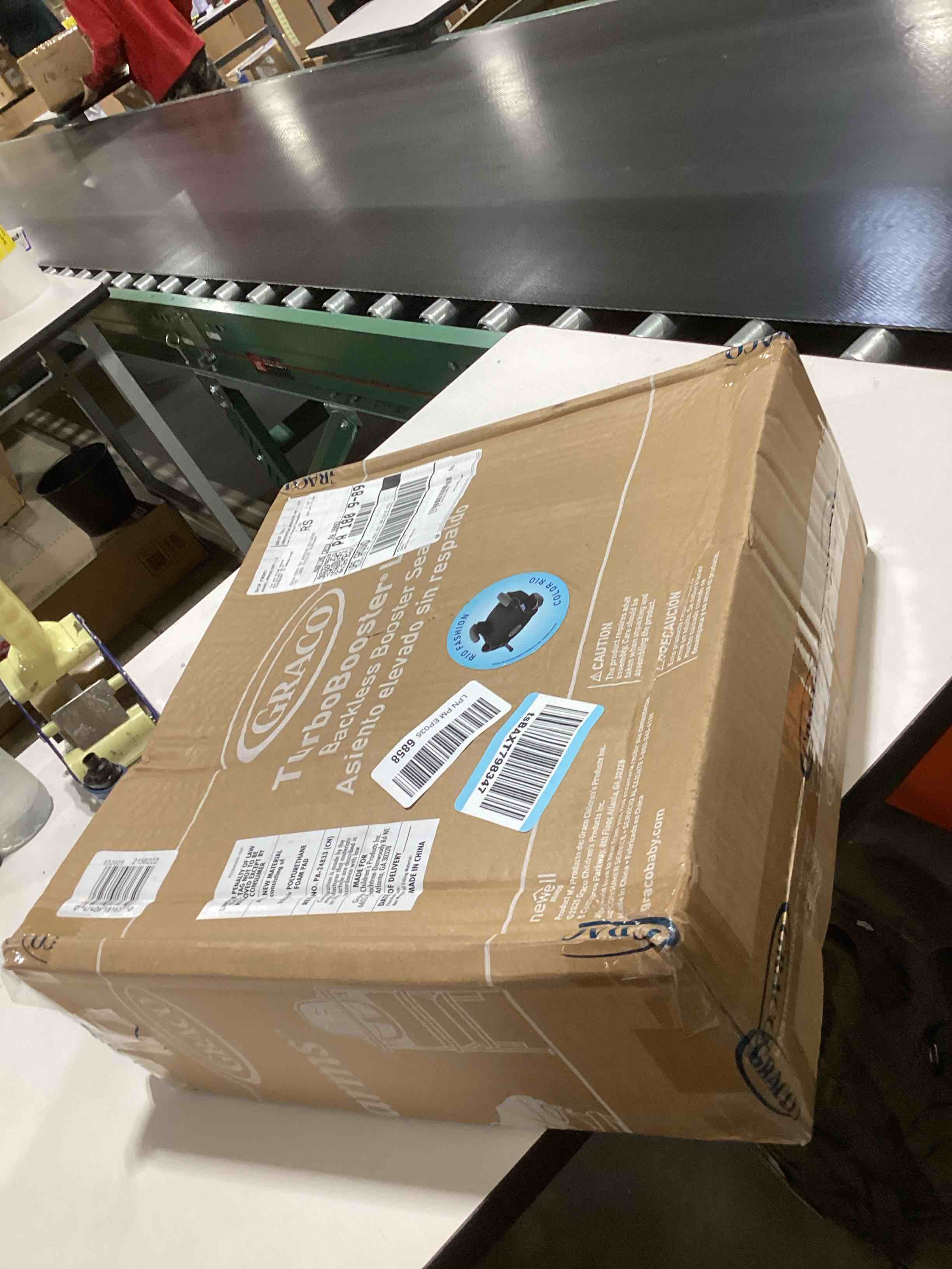 https://s3.amazonaws.com/lotting-images-prod/bidfta/PPE2768699_1759164589736.jpeg