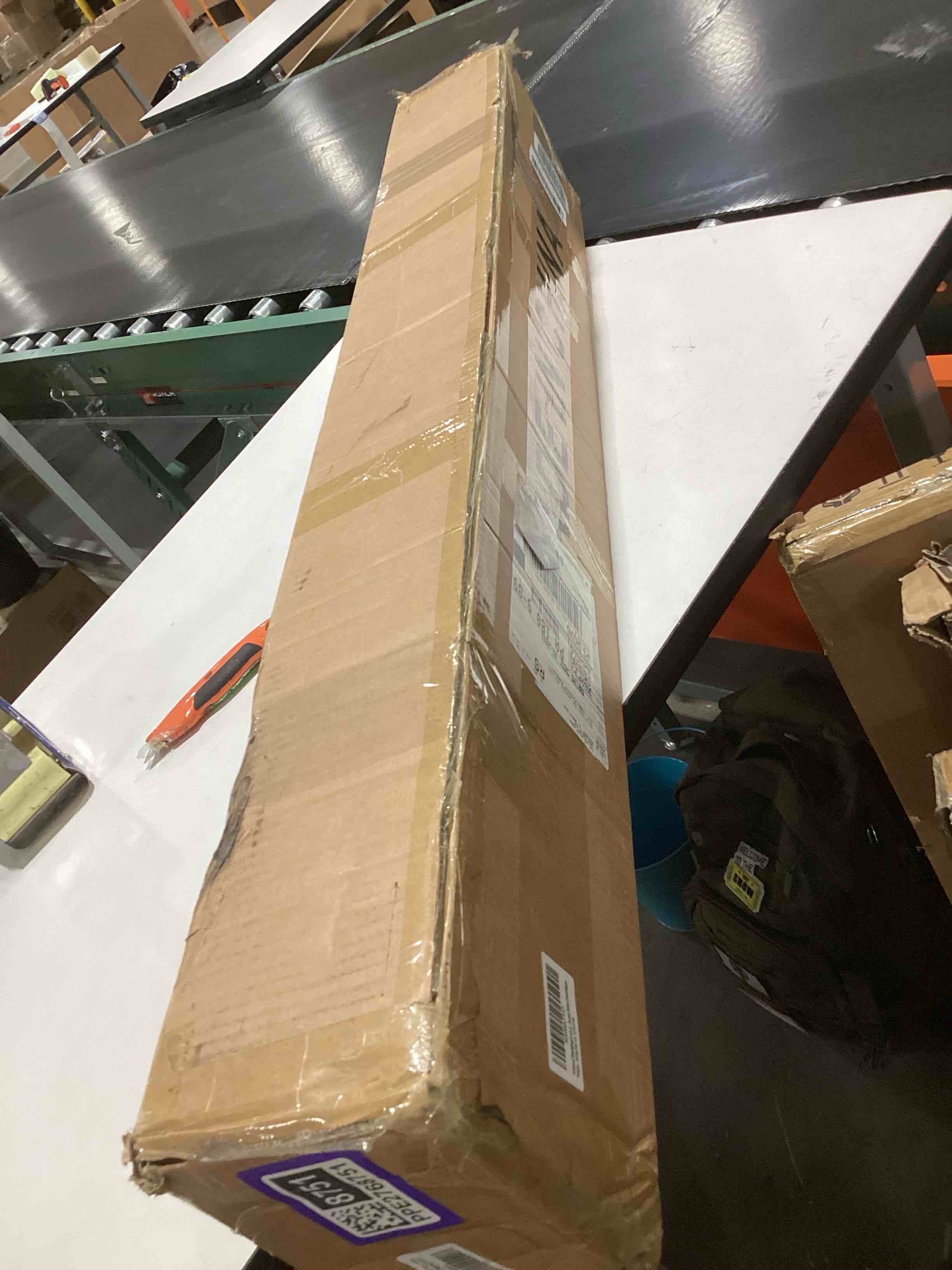https://s3.amazonaws.com/lotting-images-prod/bidfta/PPE2768751_1759171161596.jpeg
