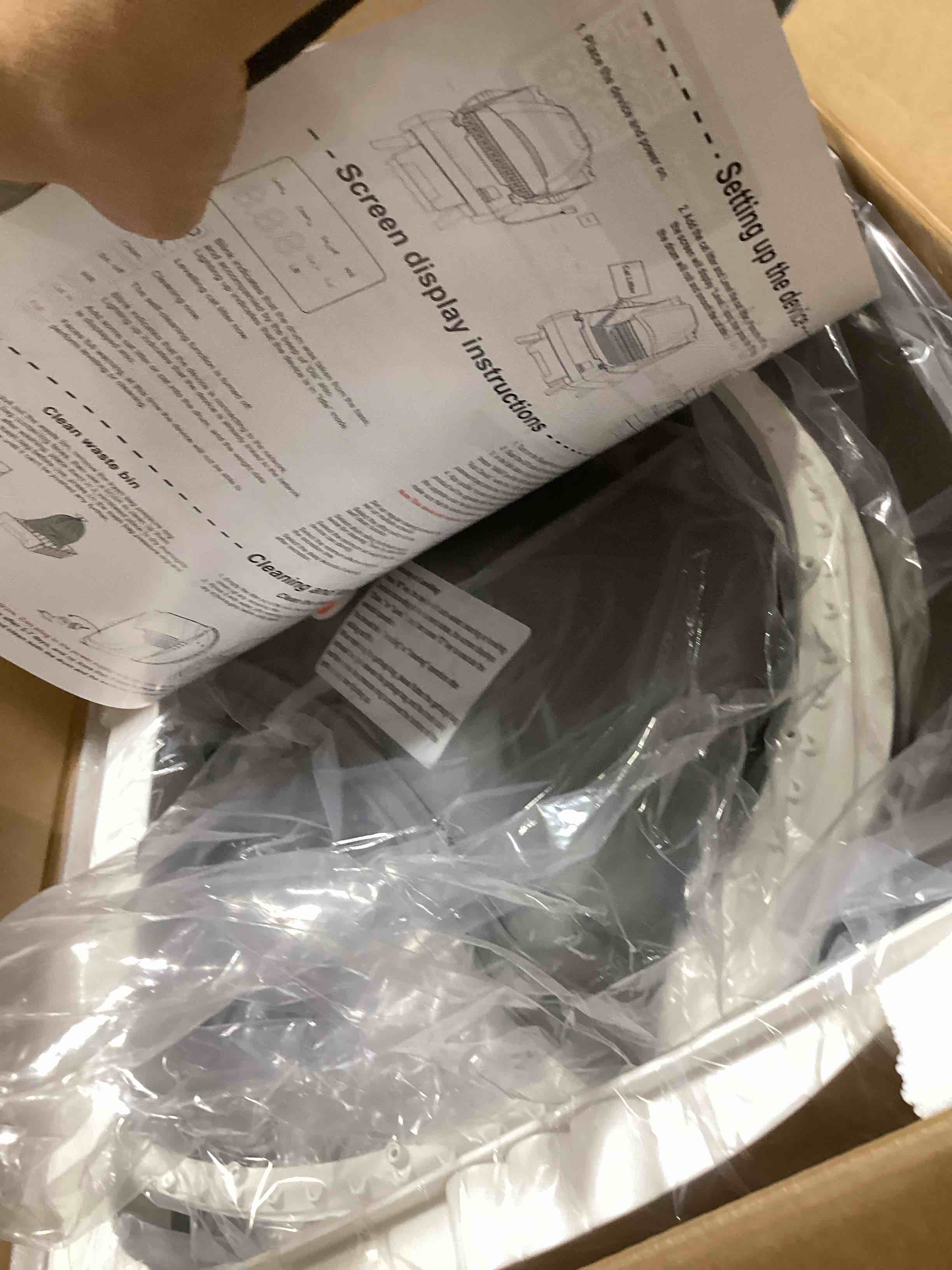 https://s3.amazonaws.com/lotting-images-prod/bidfta/PPE2768931_1759252361409.jpeg