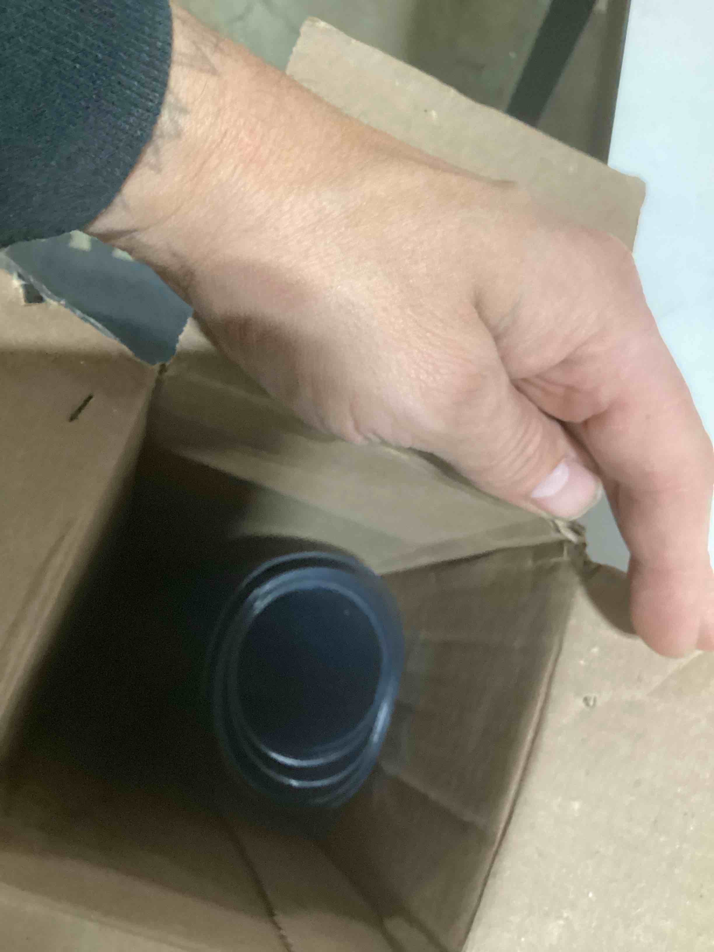 https://s3.amazonaws.com/lotting-images-prod/bidfta/PPE2769125_1759329513618.jpeg