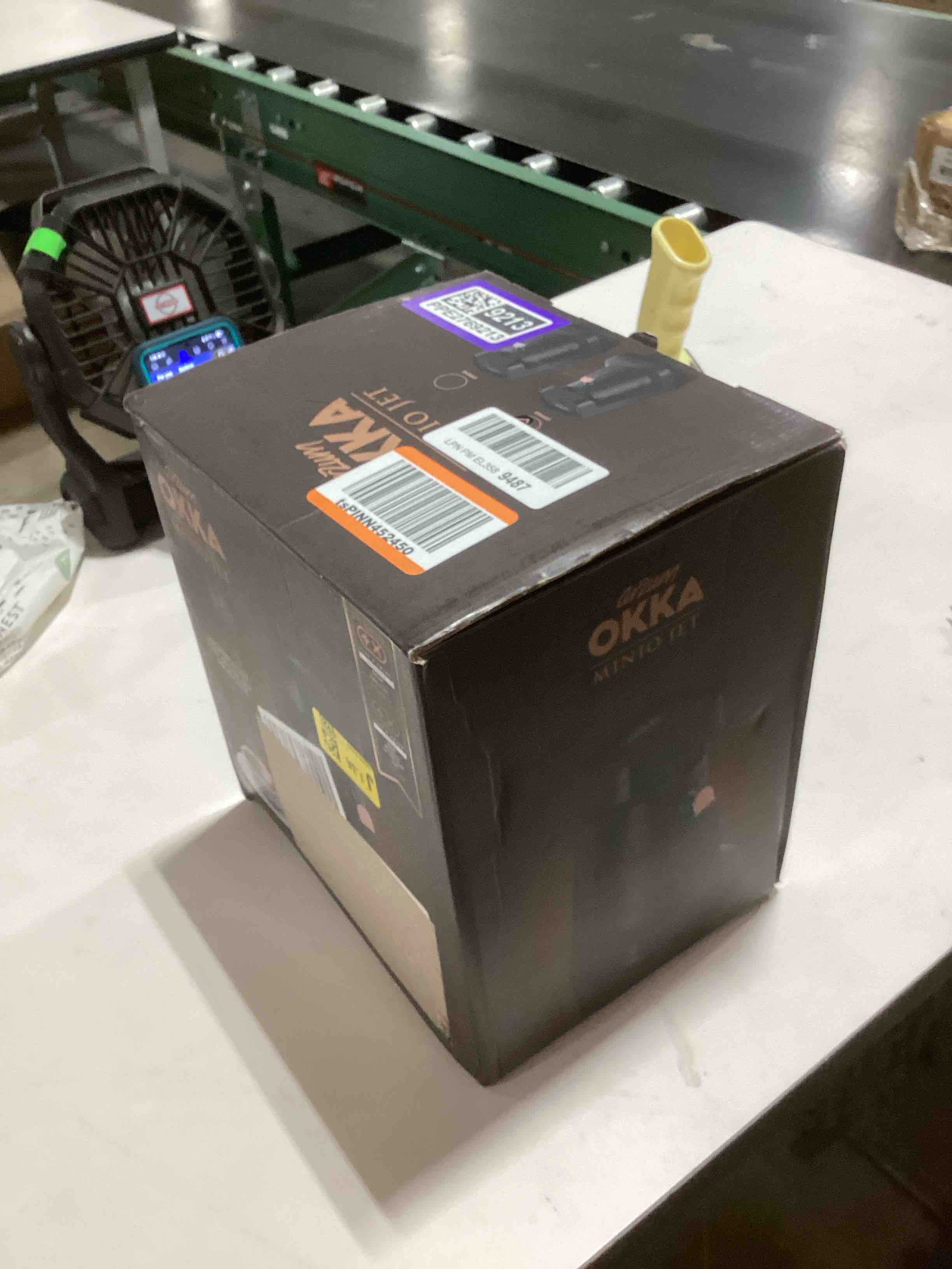https://s3.amazonaws.com/lotting-images-prod/bidfta/PPE2769213_1759341337658.jpeg