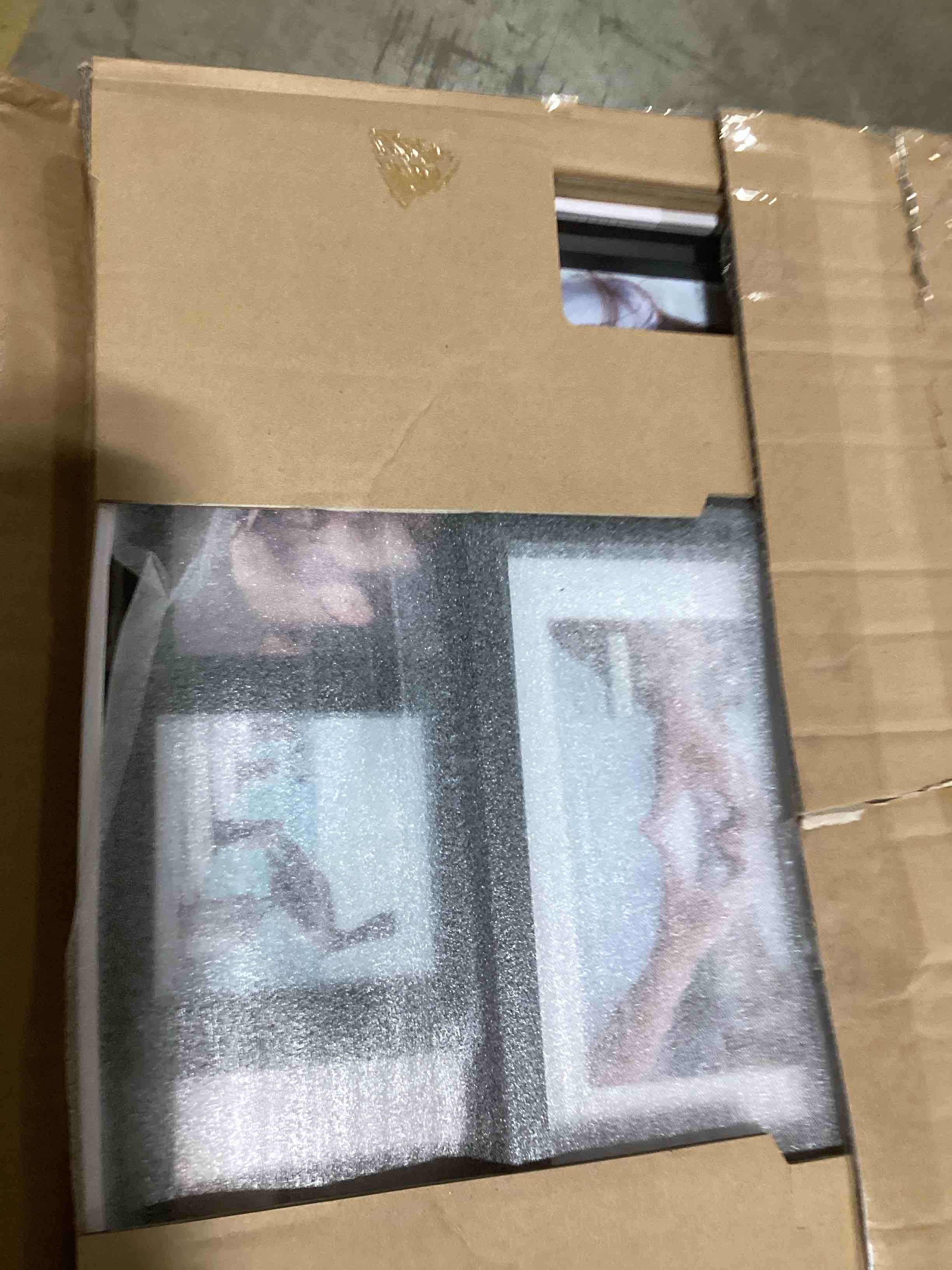 https://s3.amazonaws.com/lotting-images-prod/bidfta/PPE2769481_1759496197237.jpeg