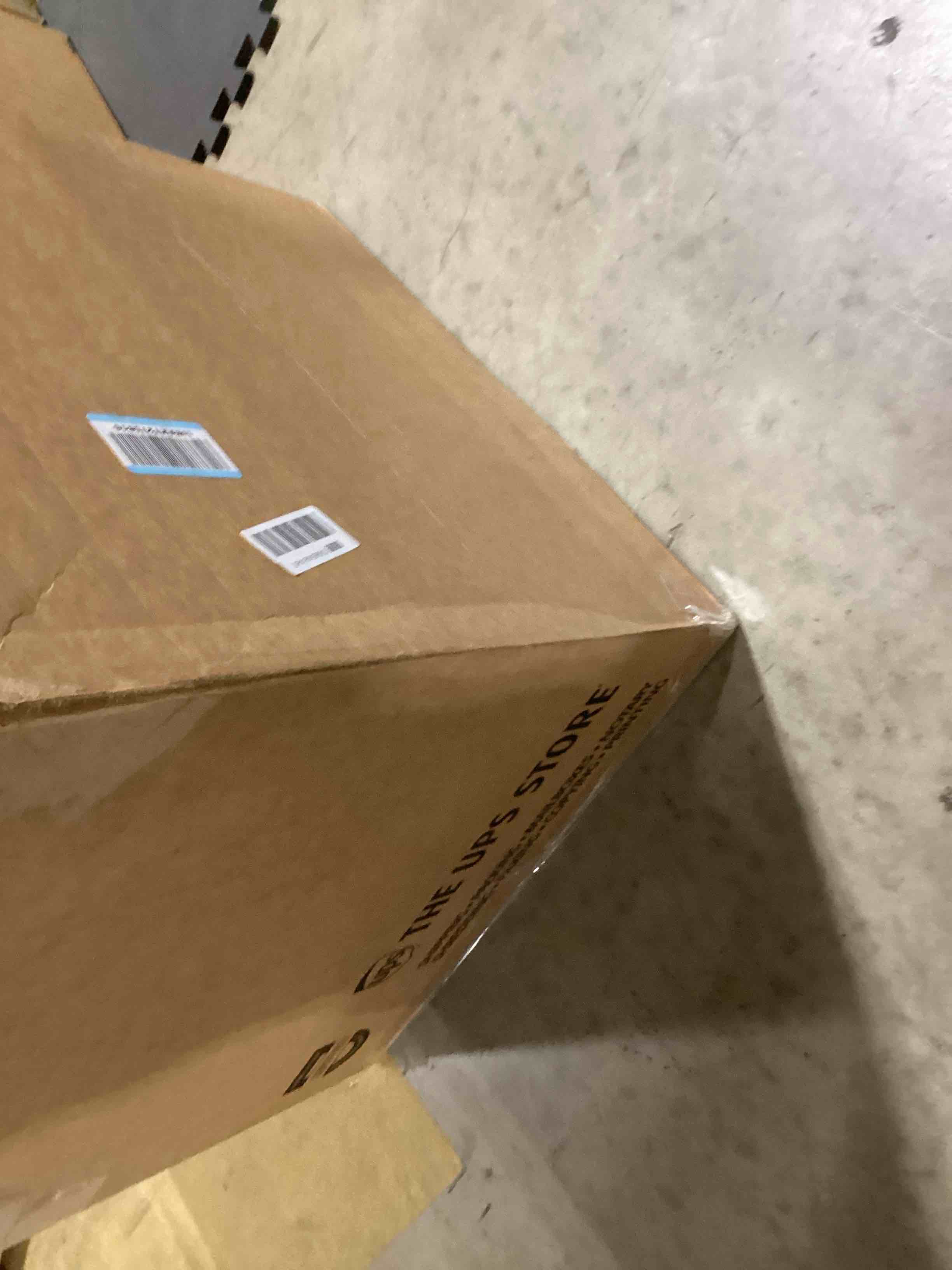 https://s3.amazonaws.com/lotting-images-prod/bidfta/PPE2769639_1759754932166.jpeg