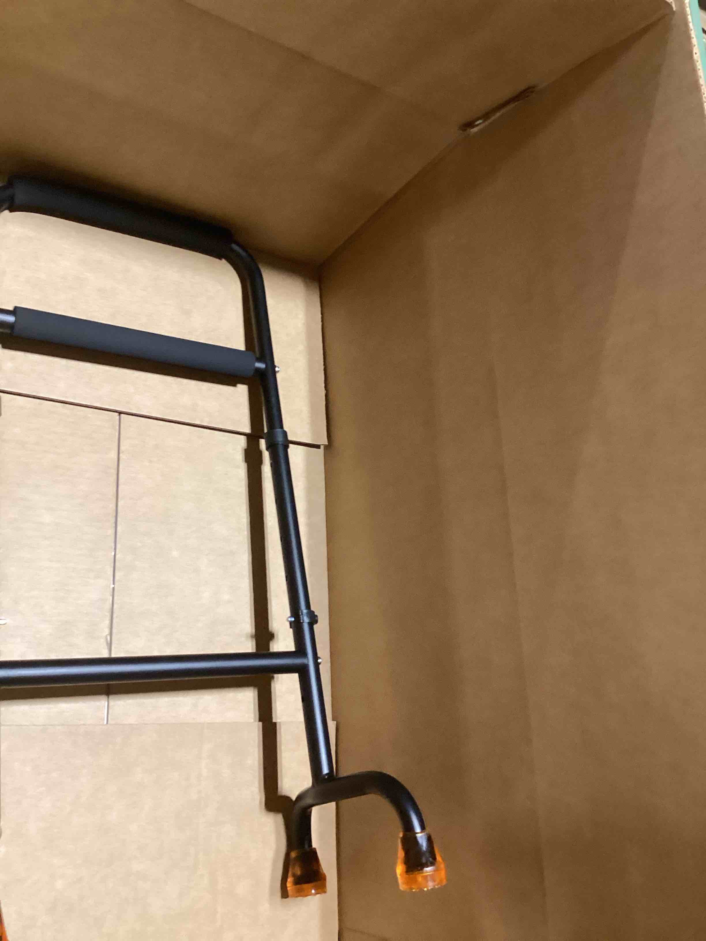 https://s3.amazonaws.com/lotting-images-prod/bidfta/PPE2769646_1759758050114.jpeg
