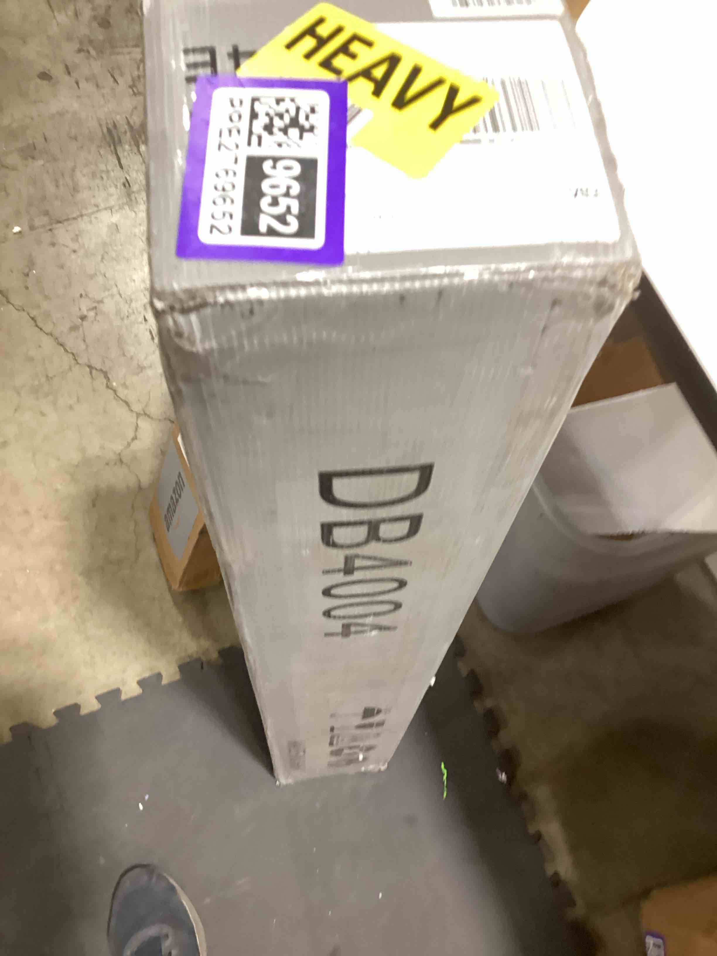 https://s3.amazonaws.com/lotting-images-prod/bidfta/PPE2769652_1759759361184.jpeg