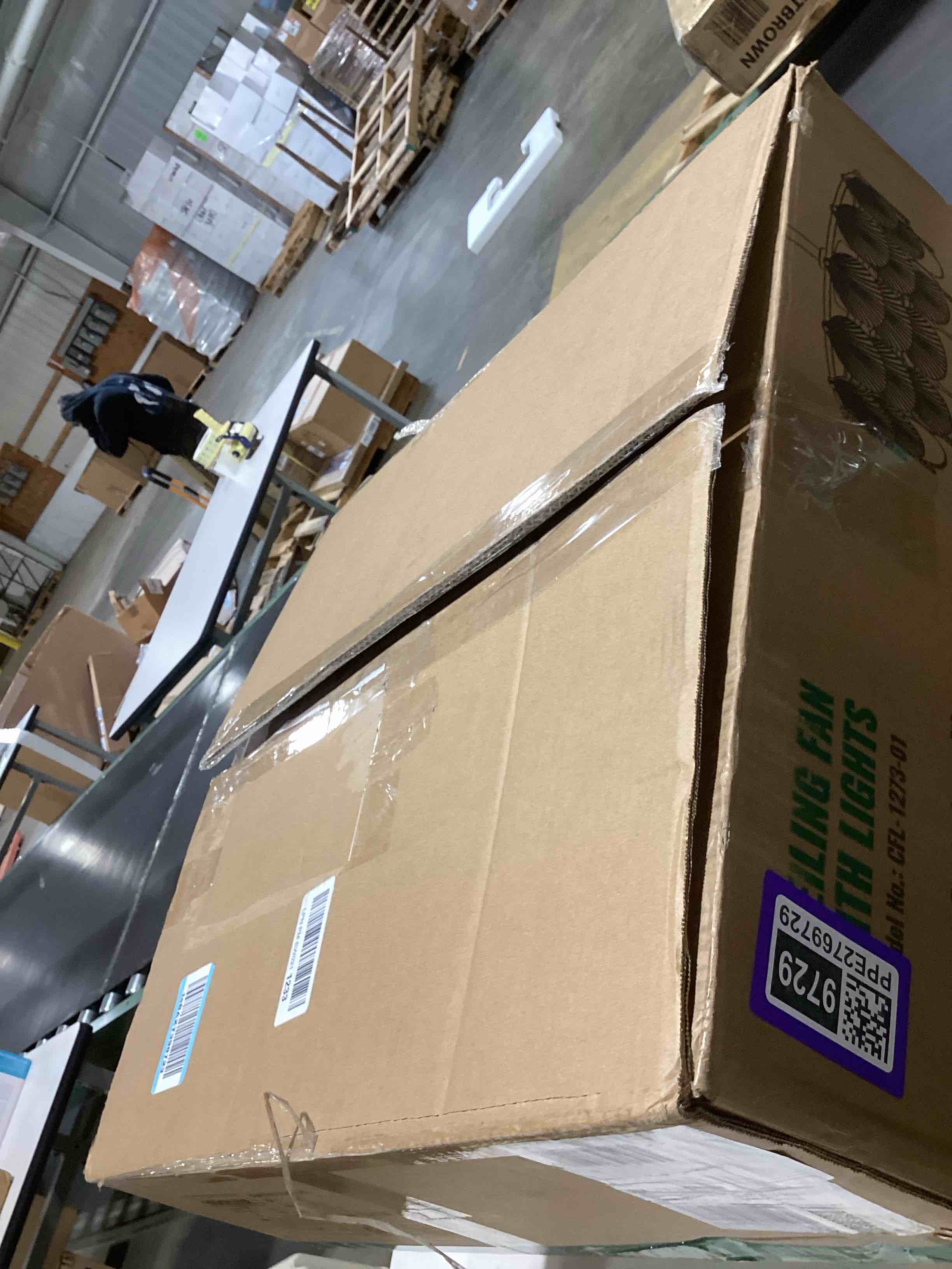 https://s3.amazonaws.com/lotting-images-prod/bidfta/PPE2769729_1759770106382.jpeg