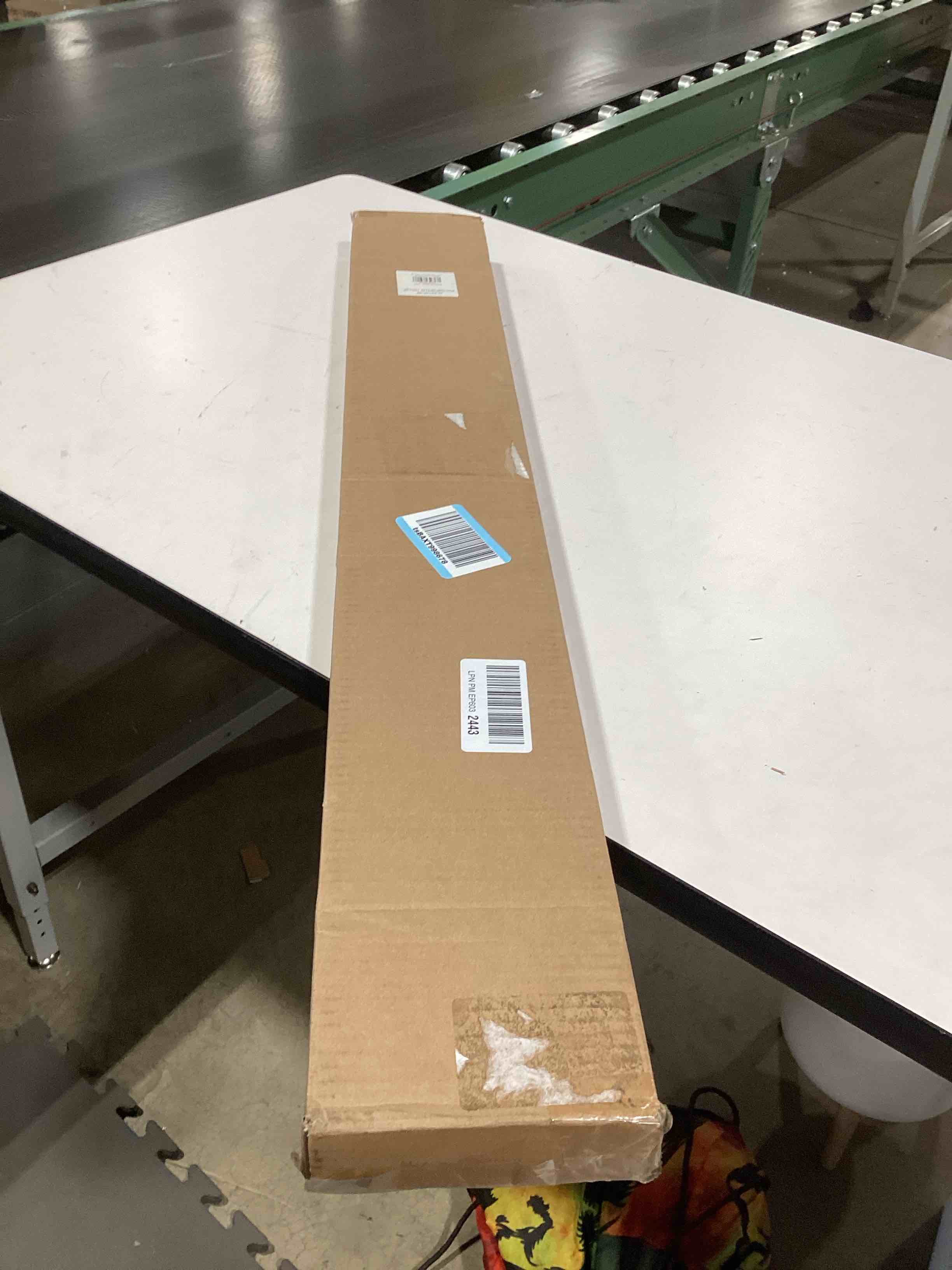 https://s3.amazonaws.com/lotting-images-prod/bidfta/PPE2770163_1760025089504.jpeg