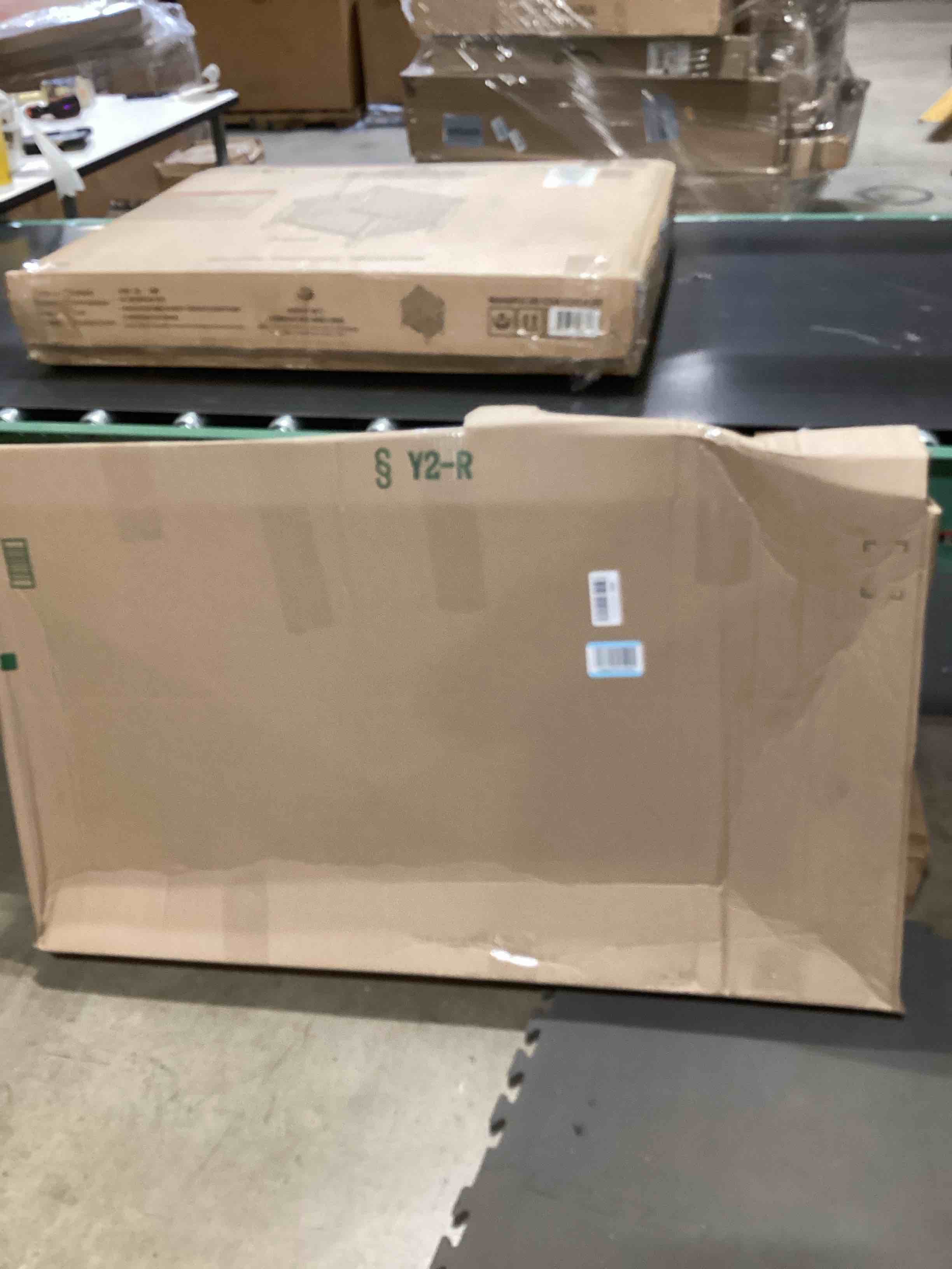 https://s3.amazonaws.com/lotting-images-prod/bidfta/PPE2770175_1760029809111.jpeg