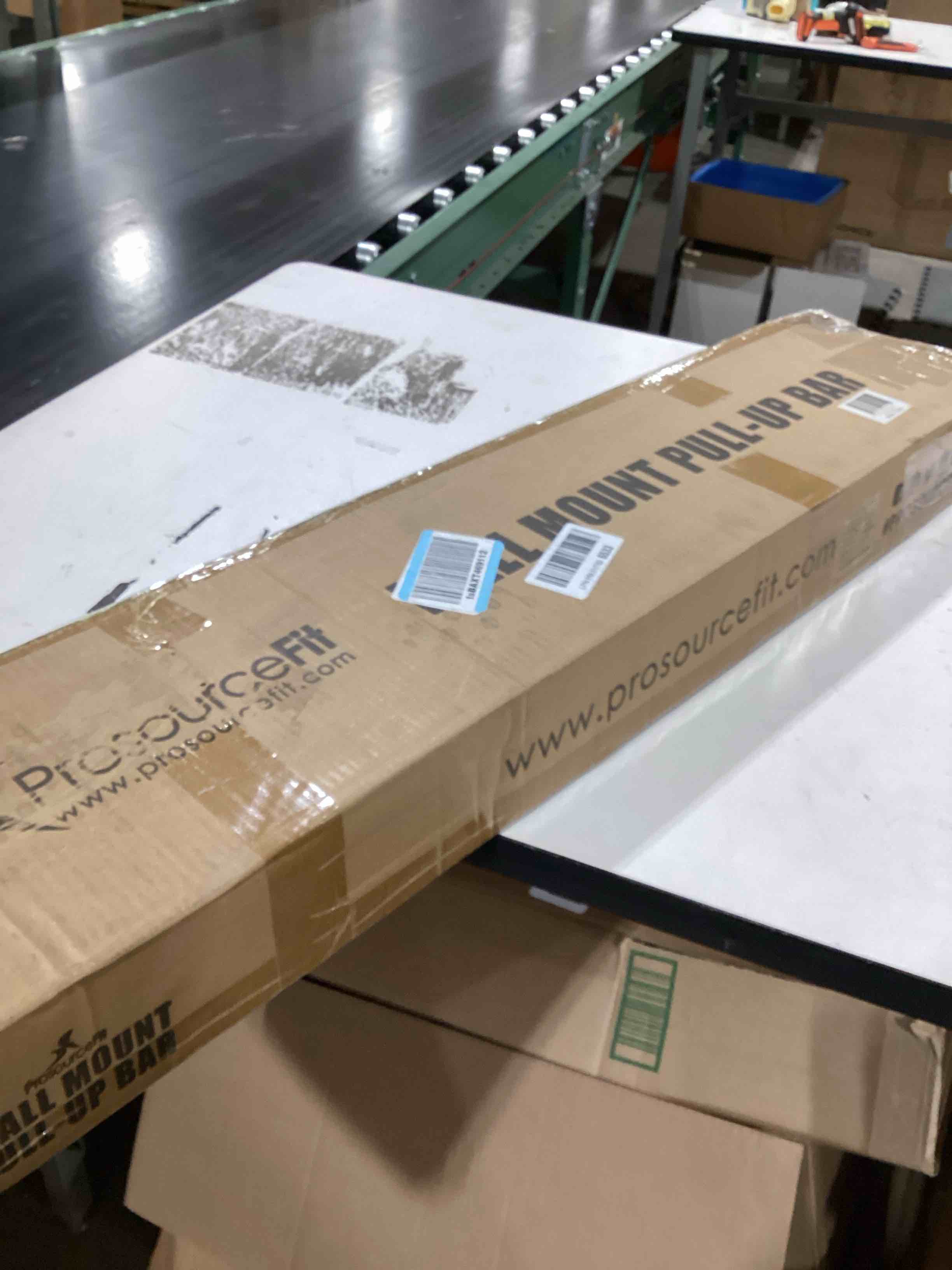 https://s3.amazonaws.com/lotting-images-prod/bidfta/PPE2770322_1760614286610.jpeg