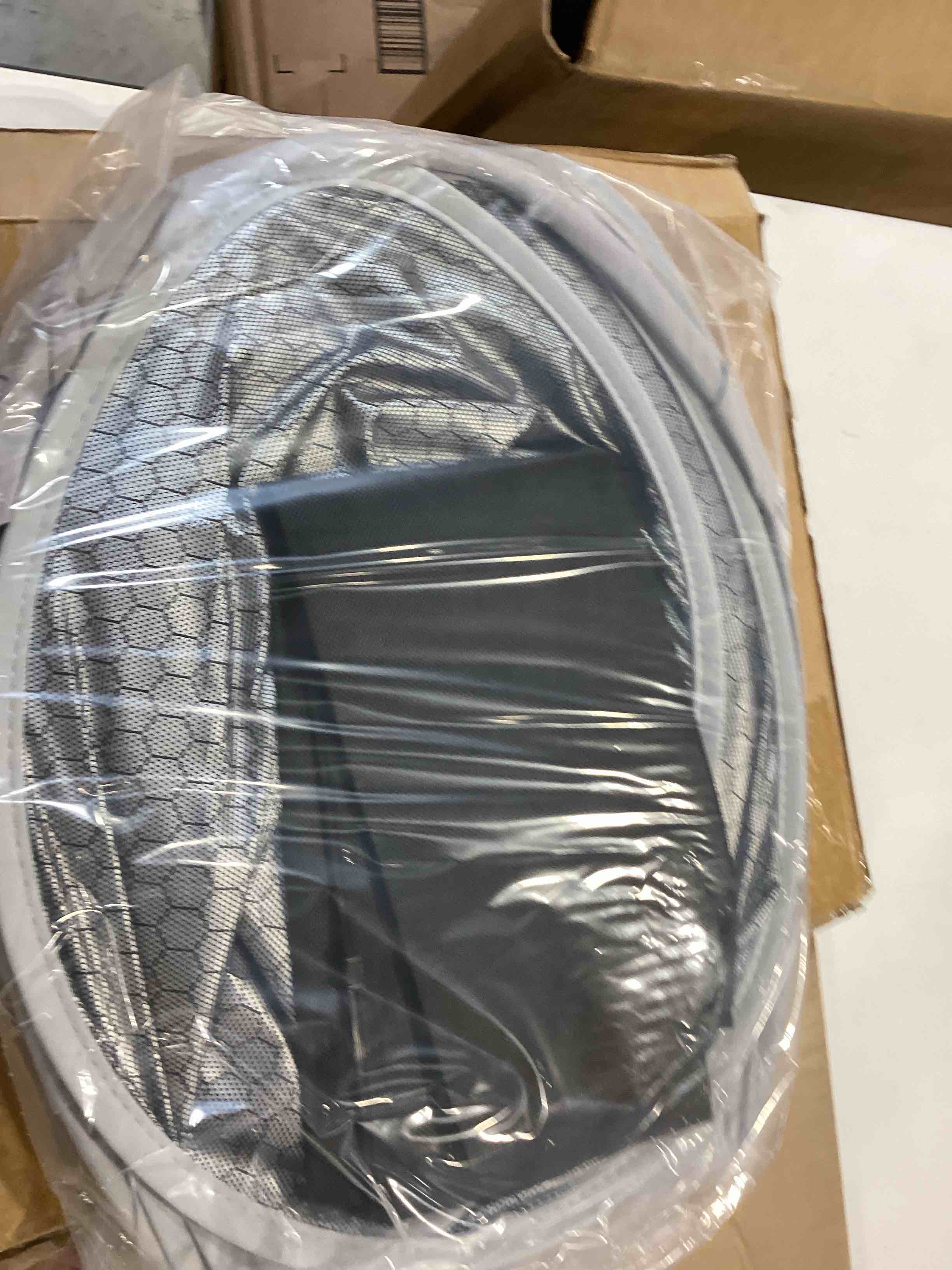 https://s3.amazonaws.com/lotting-images-prod/bidfta/PPE2773023_1759258296044.jpeg