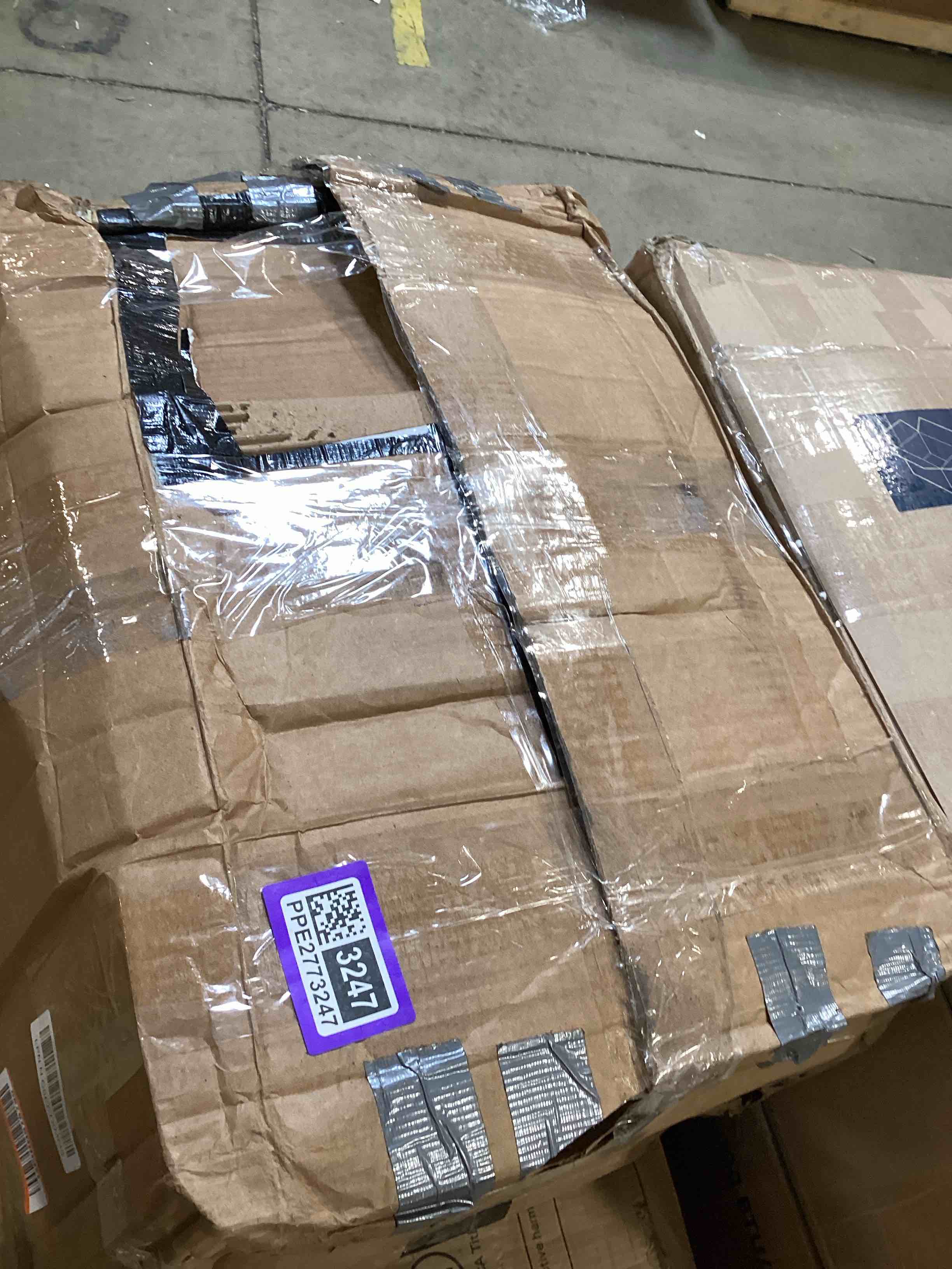 https://s3.amazonaws.com/lotting-images-prod/bidfta/PPE2773247_1759343043960.jpeg