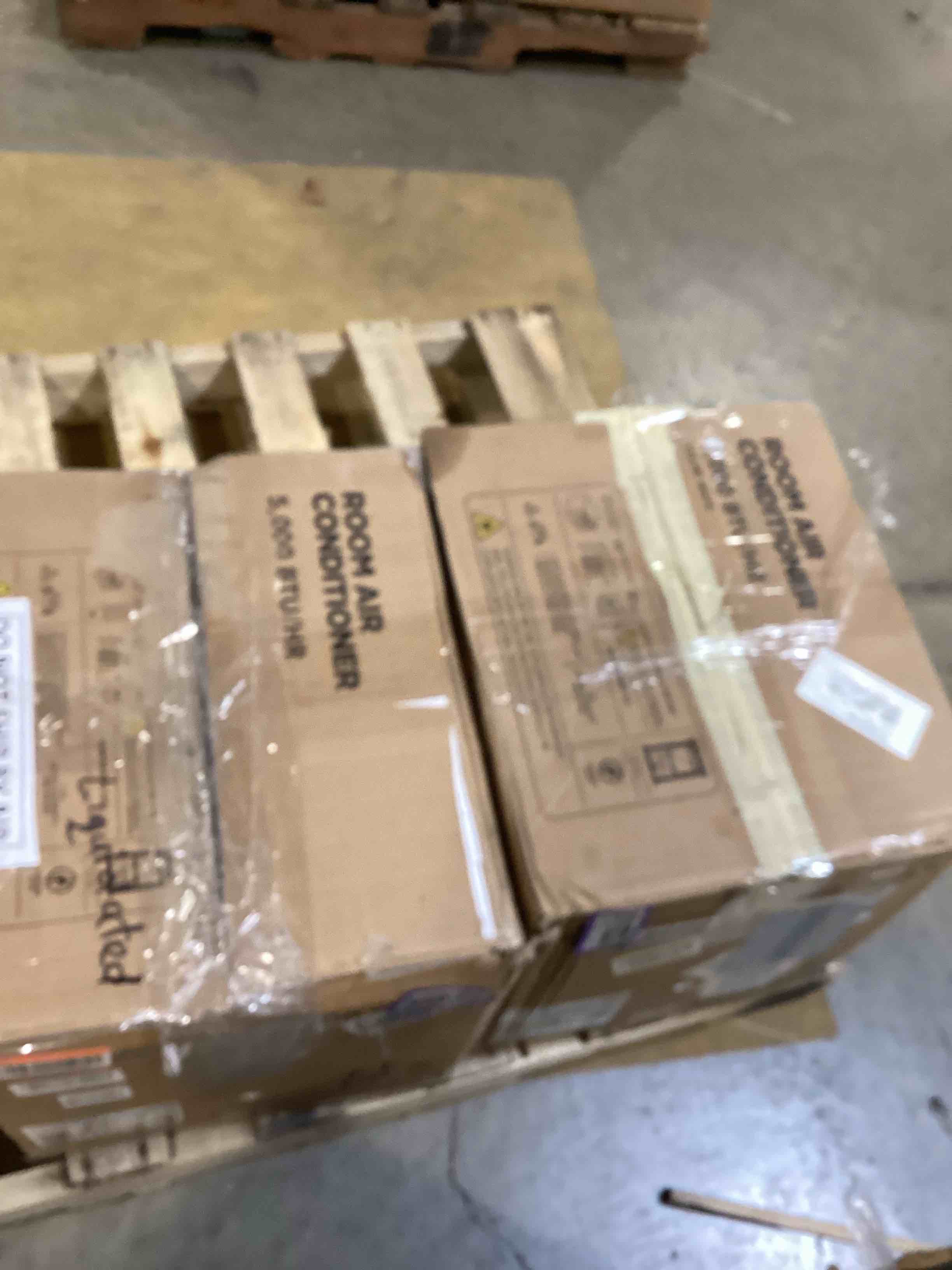 https://s3.amazonaws.com/lotting-images-prod/bidfta/PPE2773257_1759343956860.jpeg