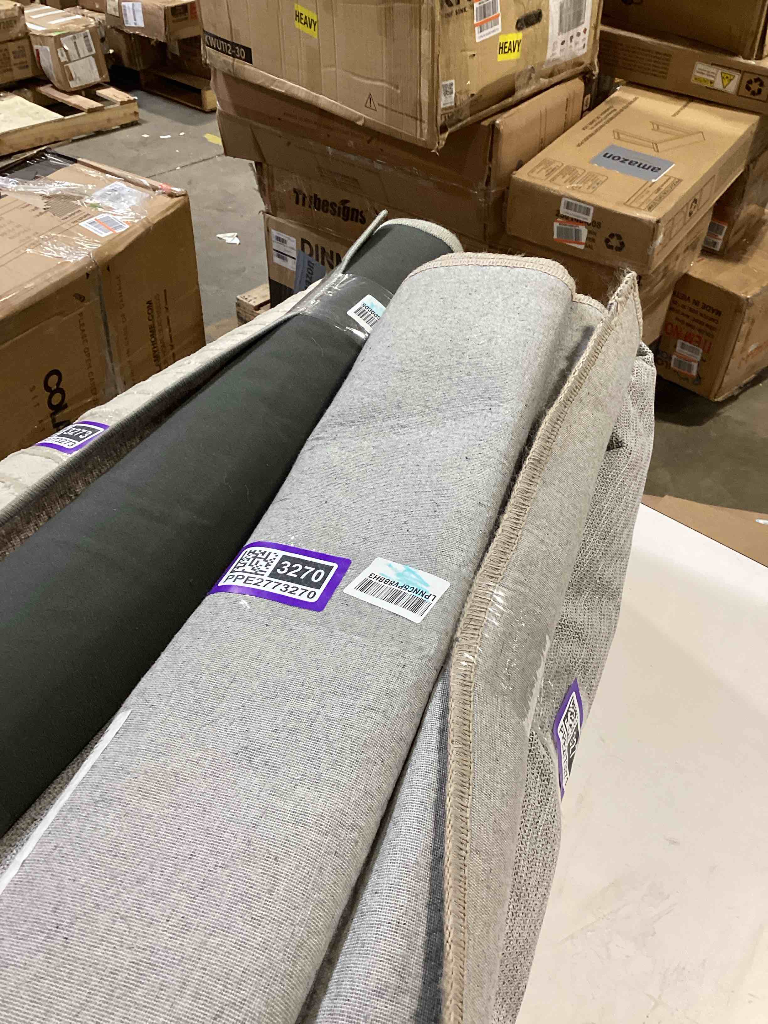 https://s3.amazonaws.com/lotting-images-prod/bidfta/PPE2773270_1759344955368.jpeg