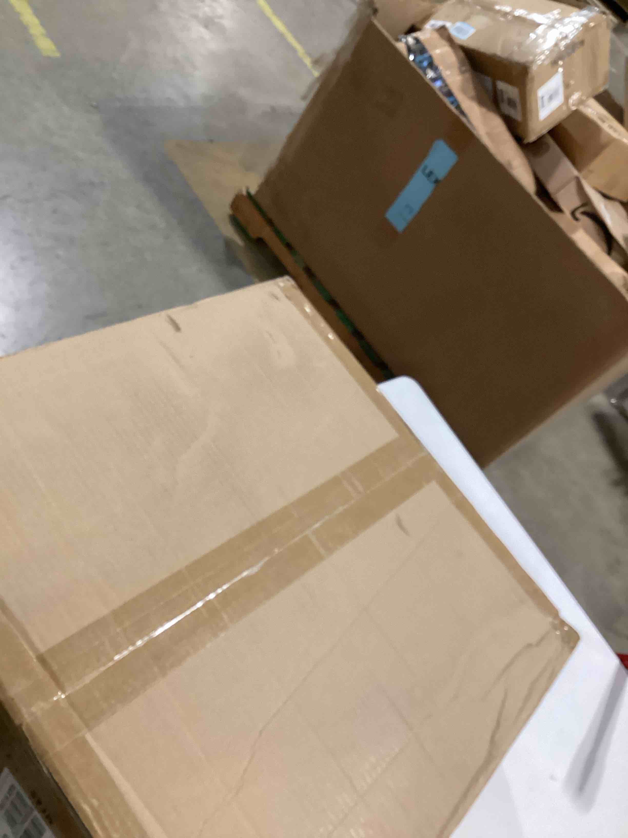 https://s3.amazonaws.com/lotting-images-prod/bidfta/PPE2773319_1759407319689.jpeg