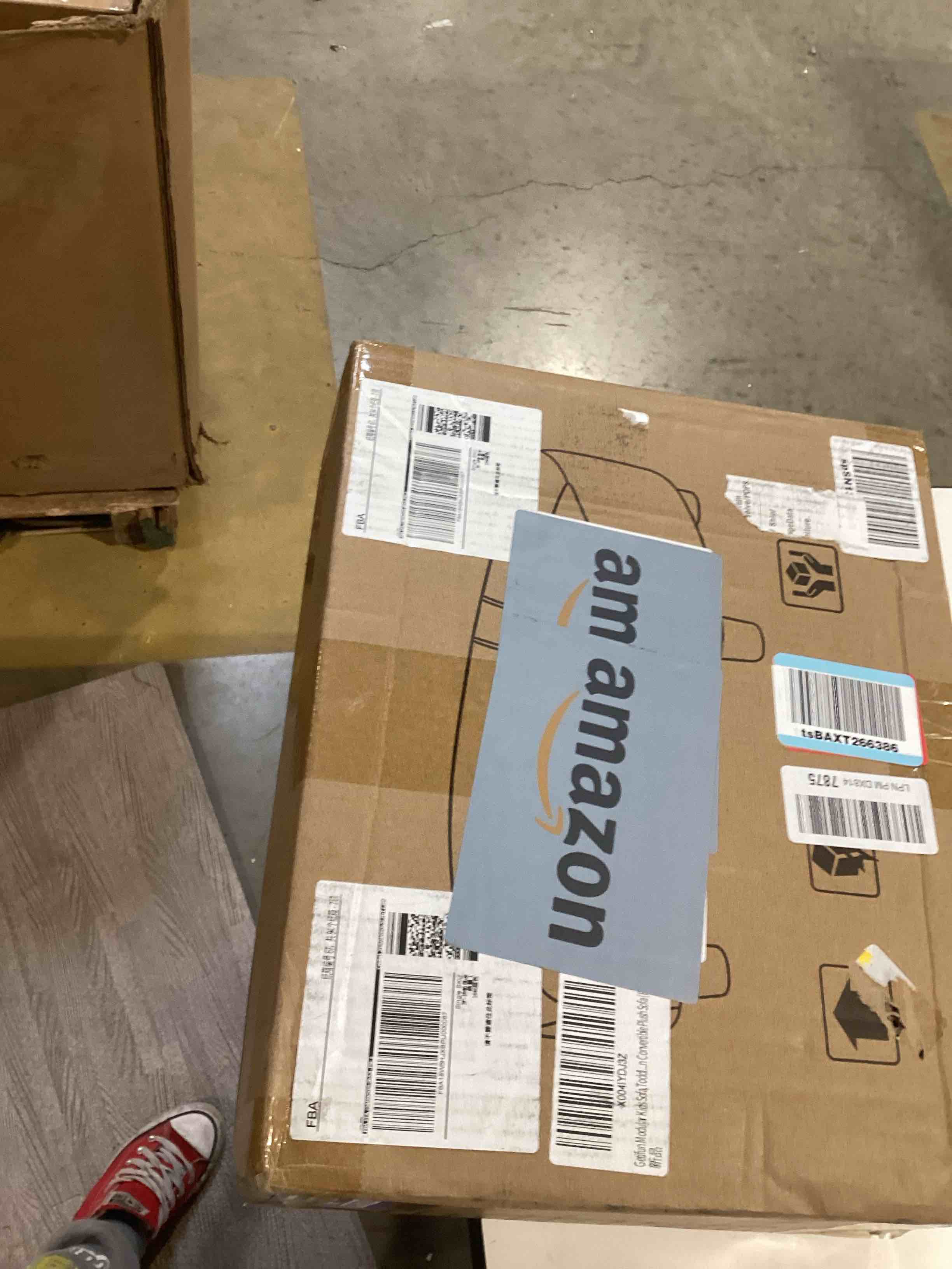 https://s3.amazonaws.com/lotting-images-prod/bidfta/PPE2773622_1759504146861.jpeg