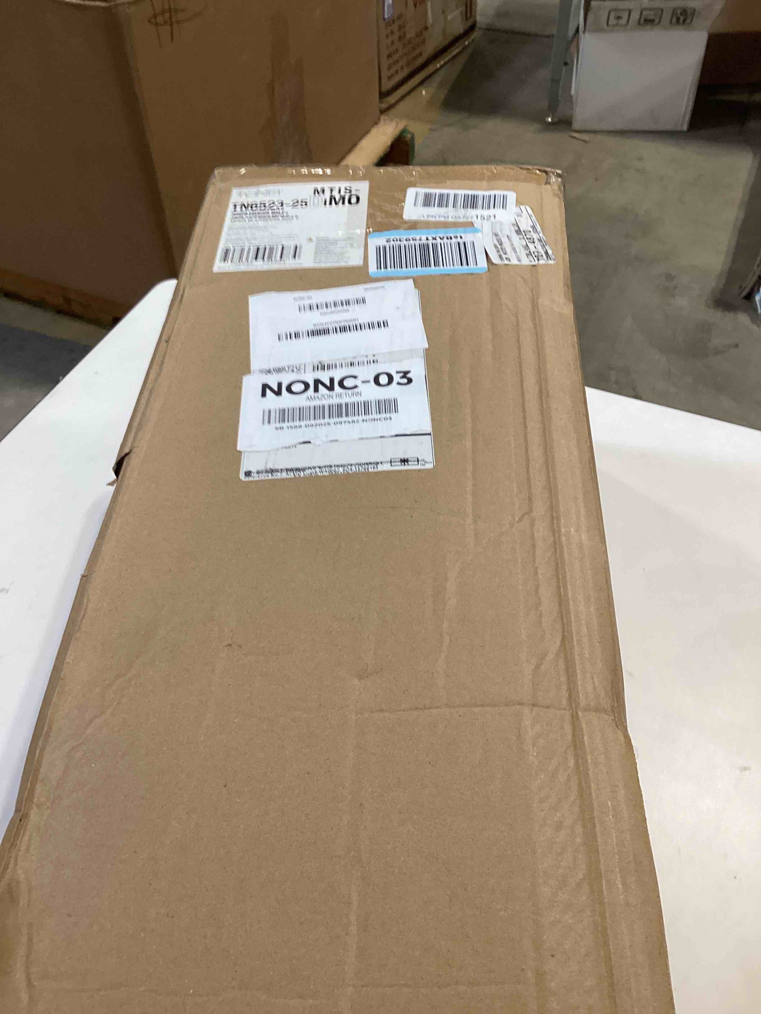 https://s3.amazonaws.com/lotting-images-prod/bidfta/PPE2773631_1759504971397.jpeg