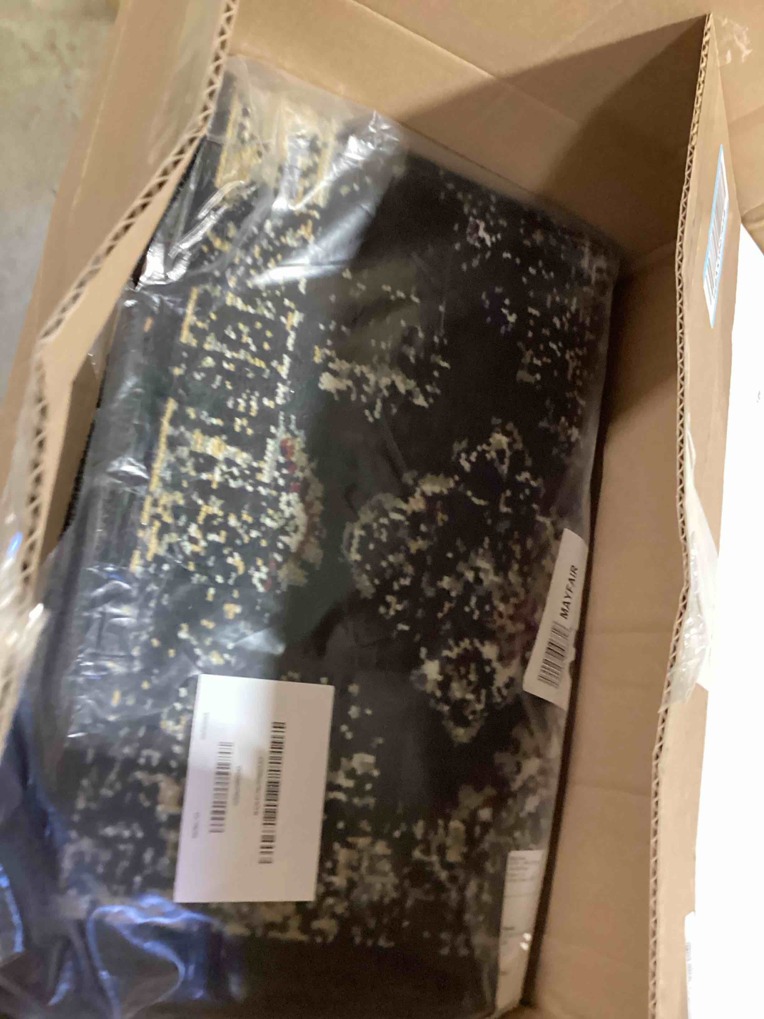 https://s3.amazonaws.com/lotting-images-prod/bidfta/PPE2773742_1759761209365.jpeg