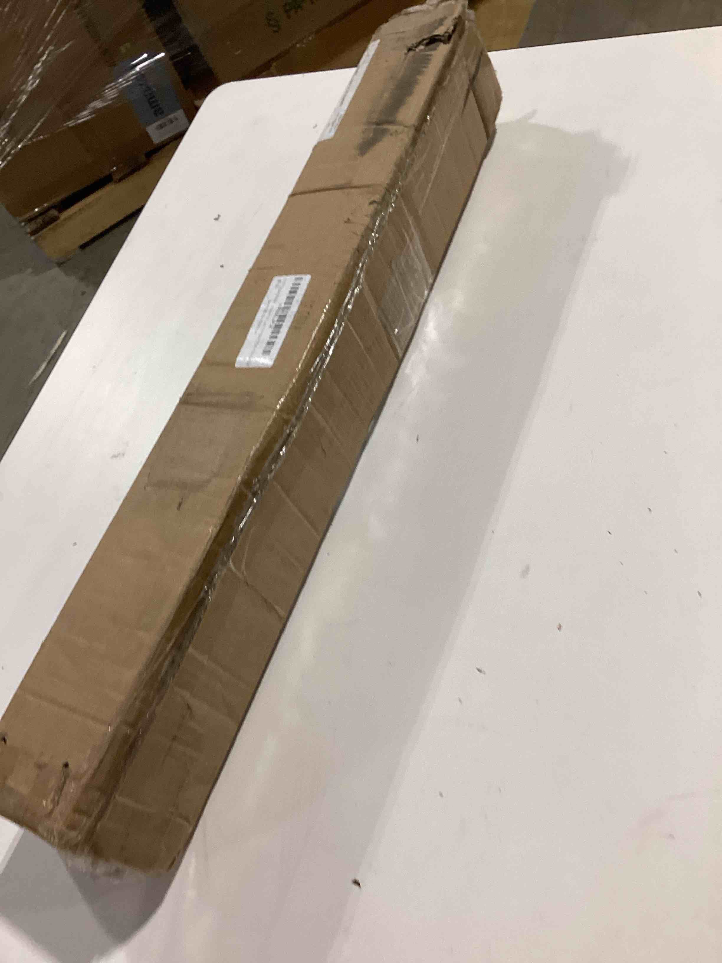 https://s3.amazonaws.com/lotting-images-prod/bidfta/PPE2773880_1759924606957.jpeg