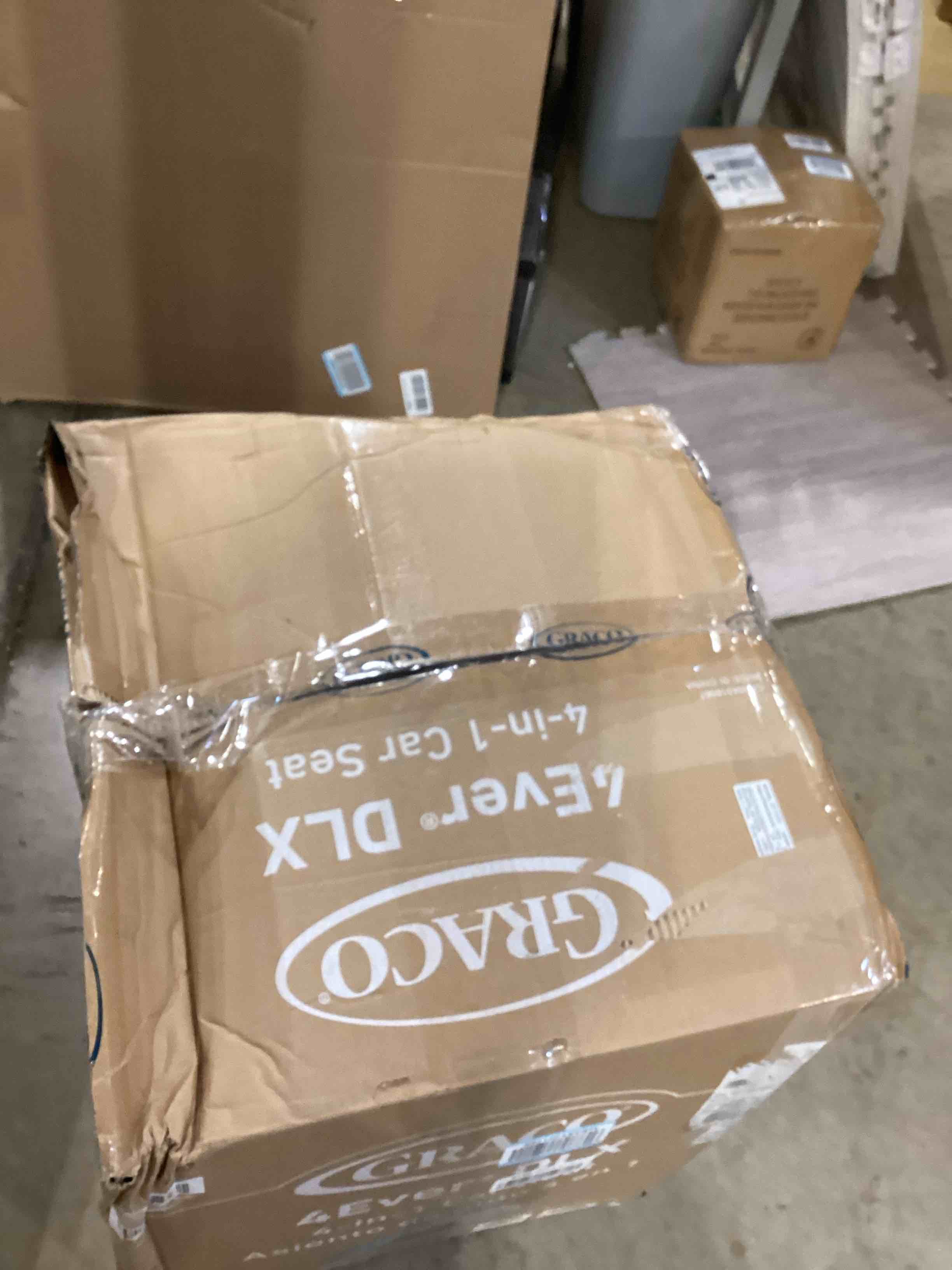 https://s3.amazonaws.com/lotting-images-prod/bidfta/PPE2773929_1759932774720.jpeg