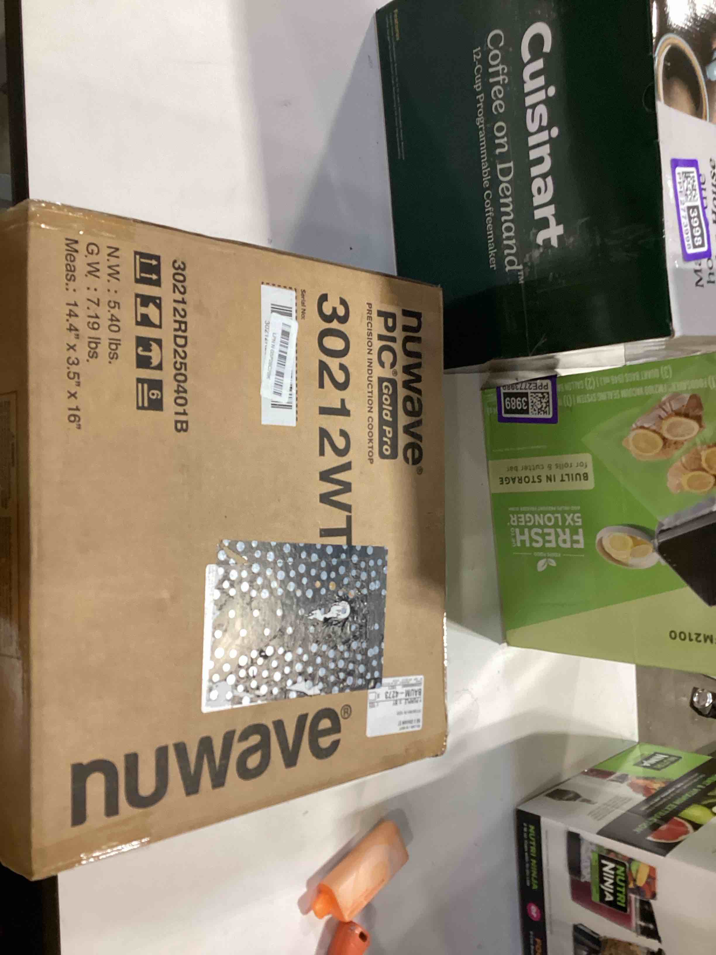 https://s3.amazonaws.com/lotting-images-prod/bidfta/PPE2773997_1759942485396.jpeg