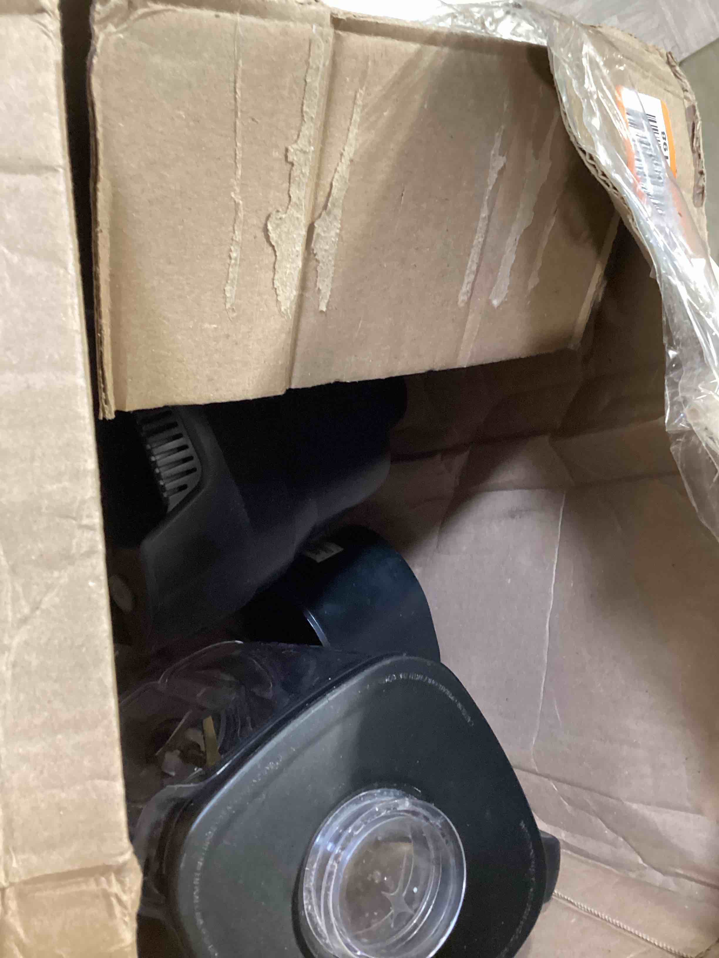 https://s3.amazonaws.com/lotting-images-prod/bidfta/PPE2774029_1759945268526.jpeg