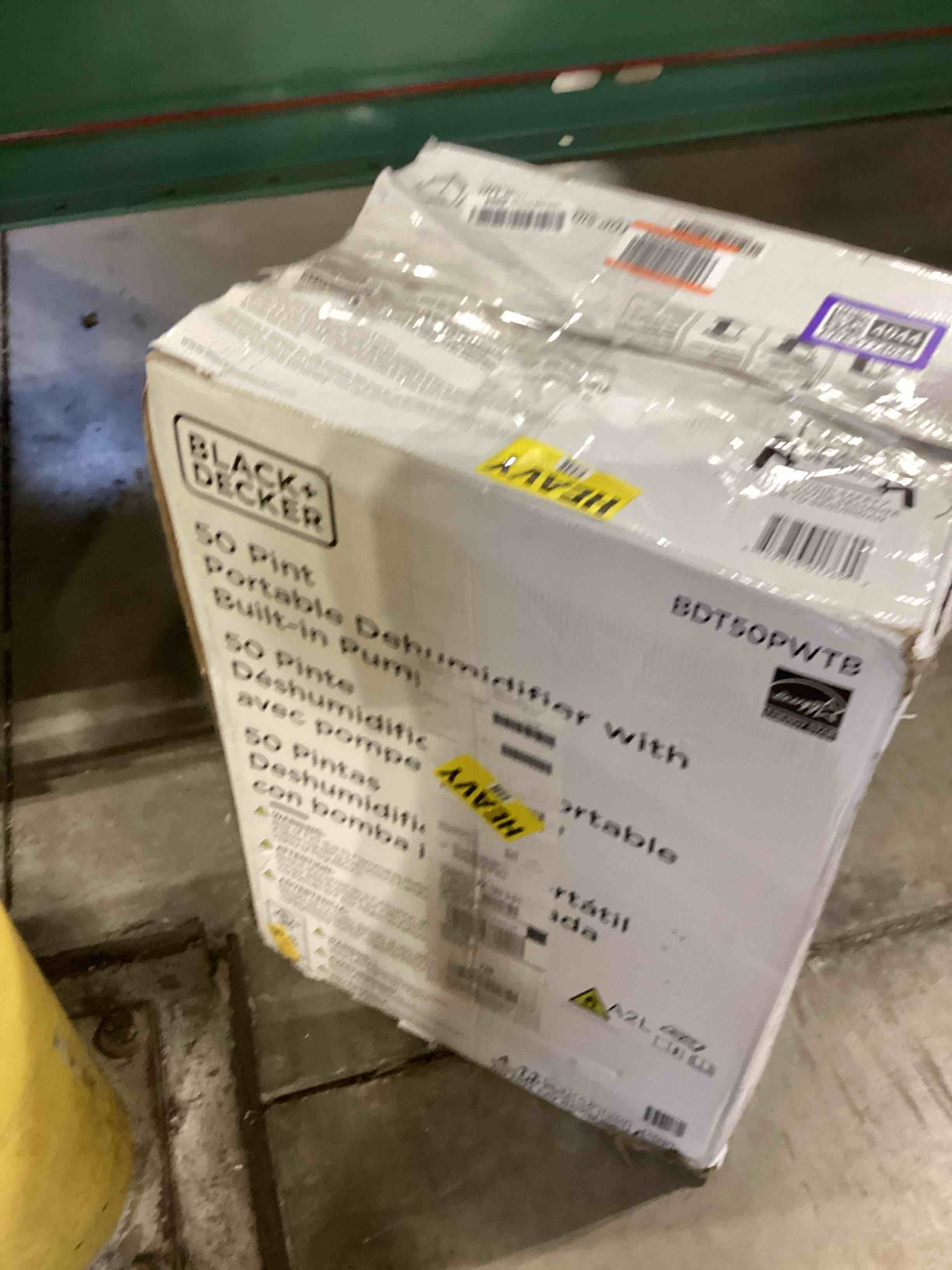 https://s3.amazonaws.com/lotting-images-prod/bidfta/PPE2774044_1759947607018.jpeg